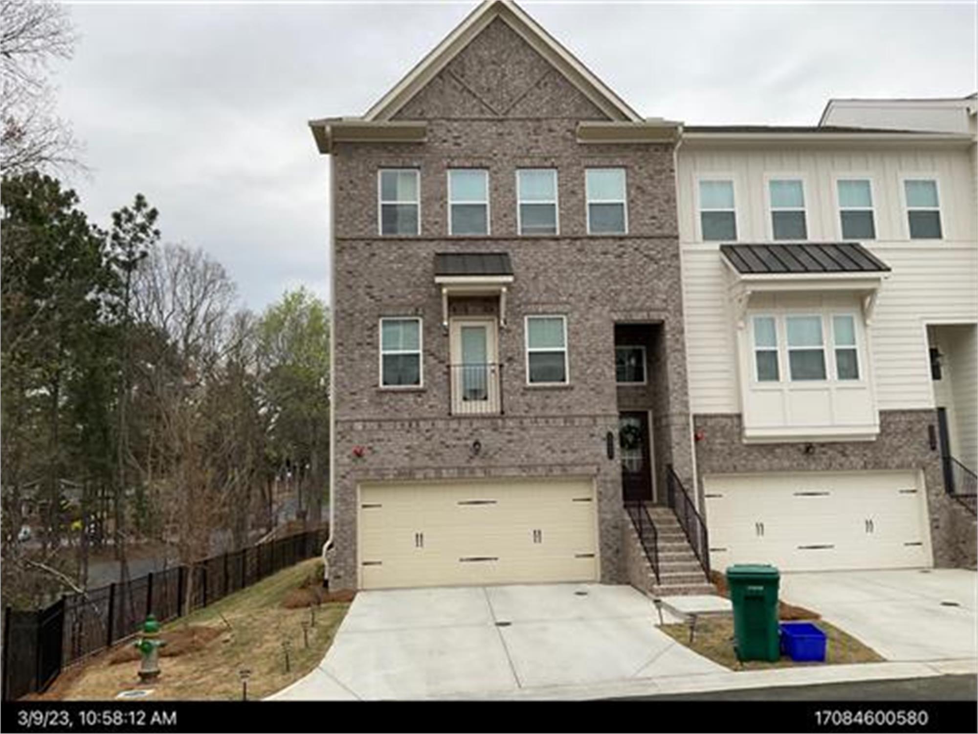 2600 Blackburn Ct, Smyrna, GA 30080-5558