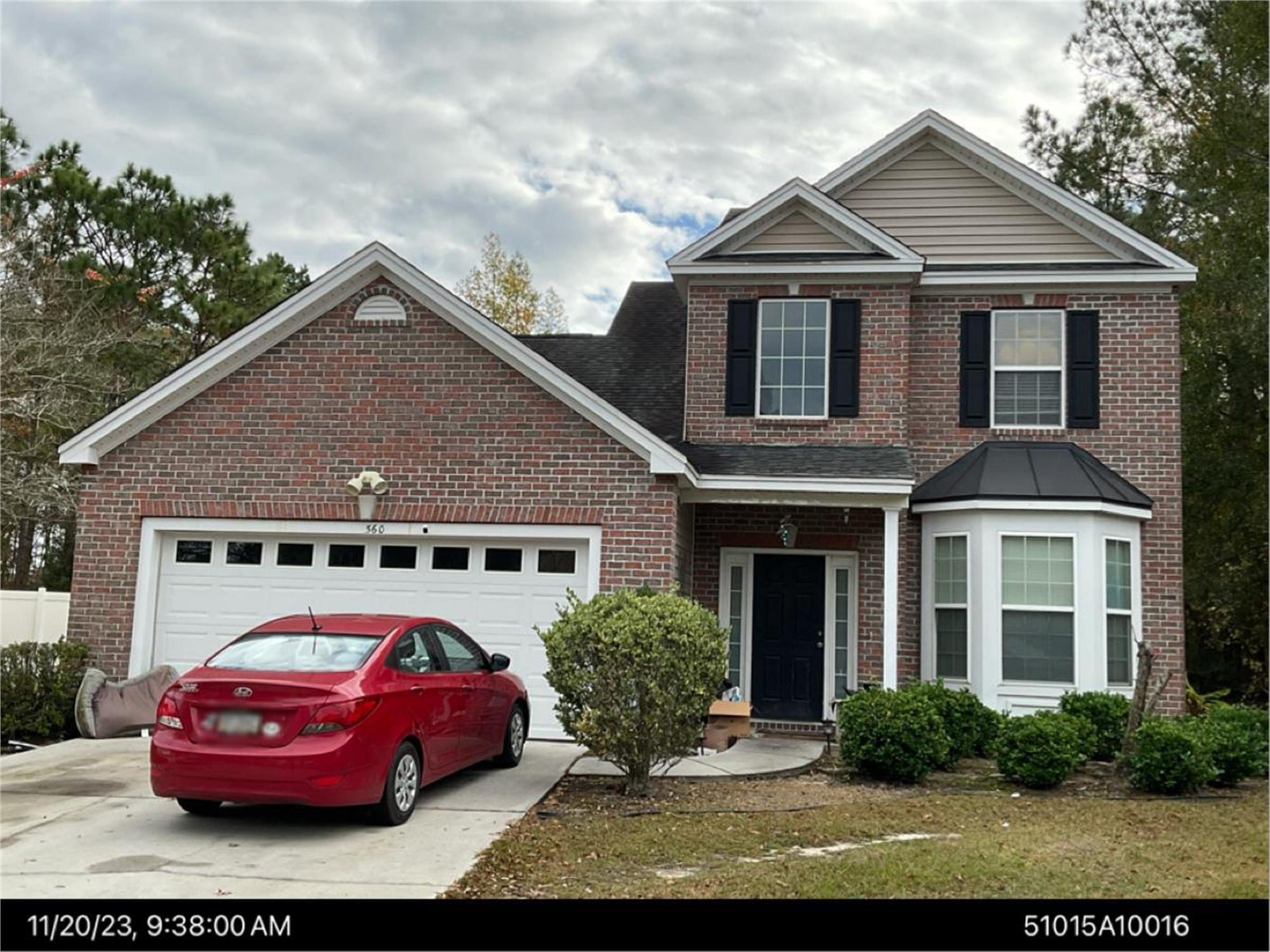 560 Farm Lake Dr, Pooler, GA 31322-4958
