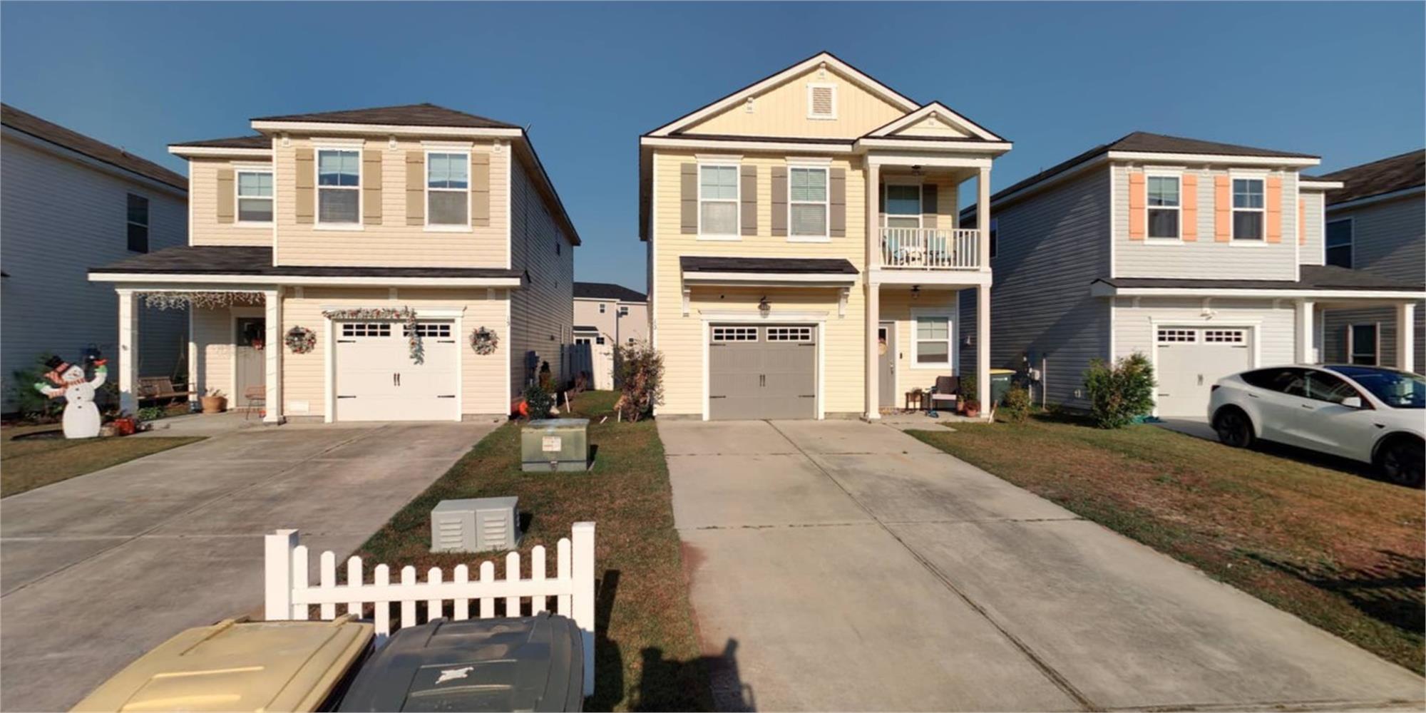 13 Pomona Cir, Savannah, GA 31419-8190