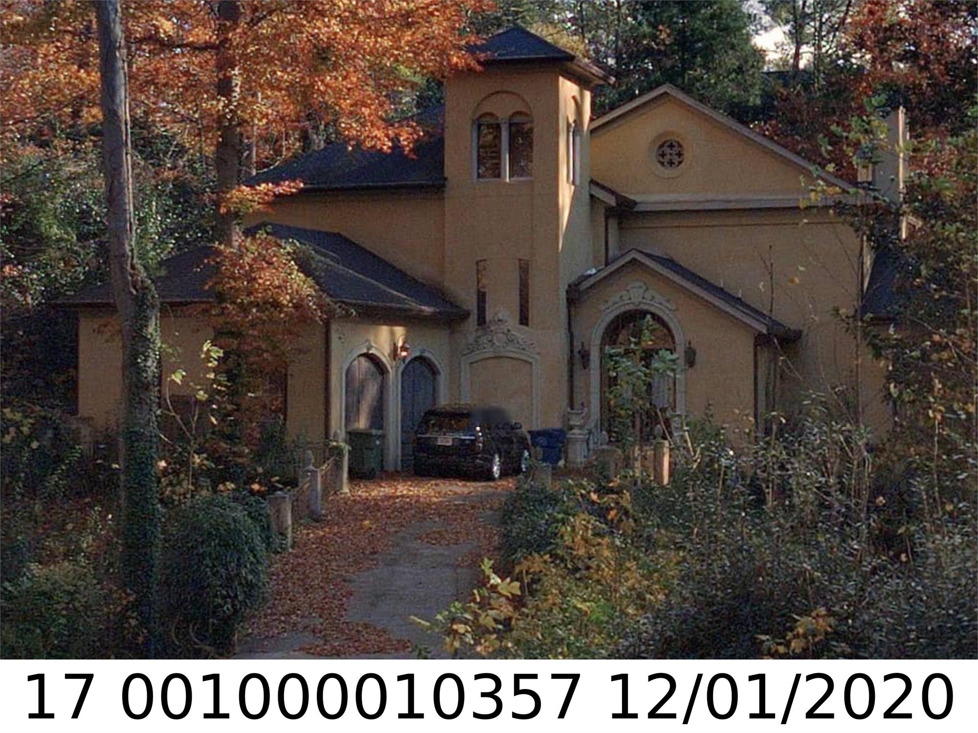 3879 Peachtree Dunwoody Rd Ne, Atlanta, GA 30342-4325