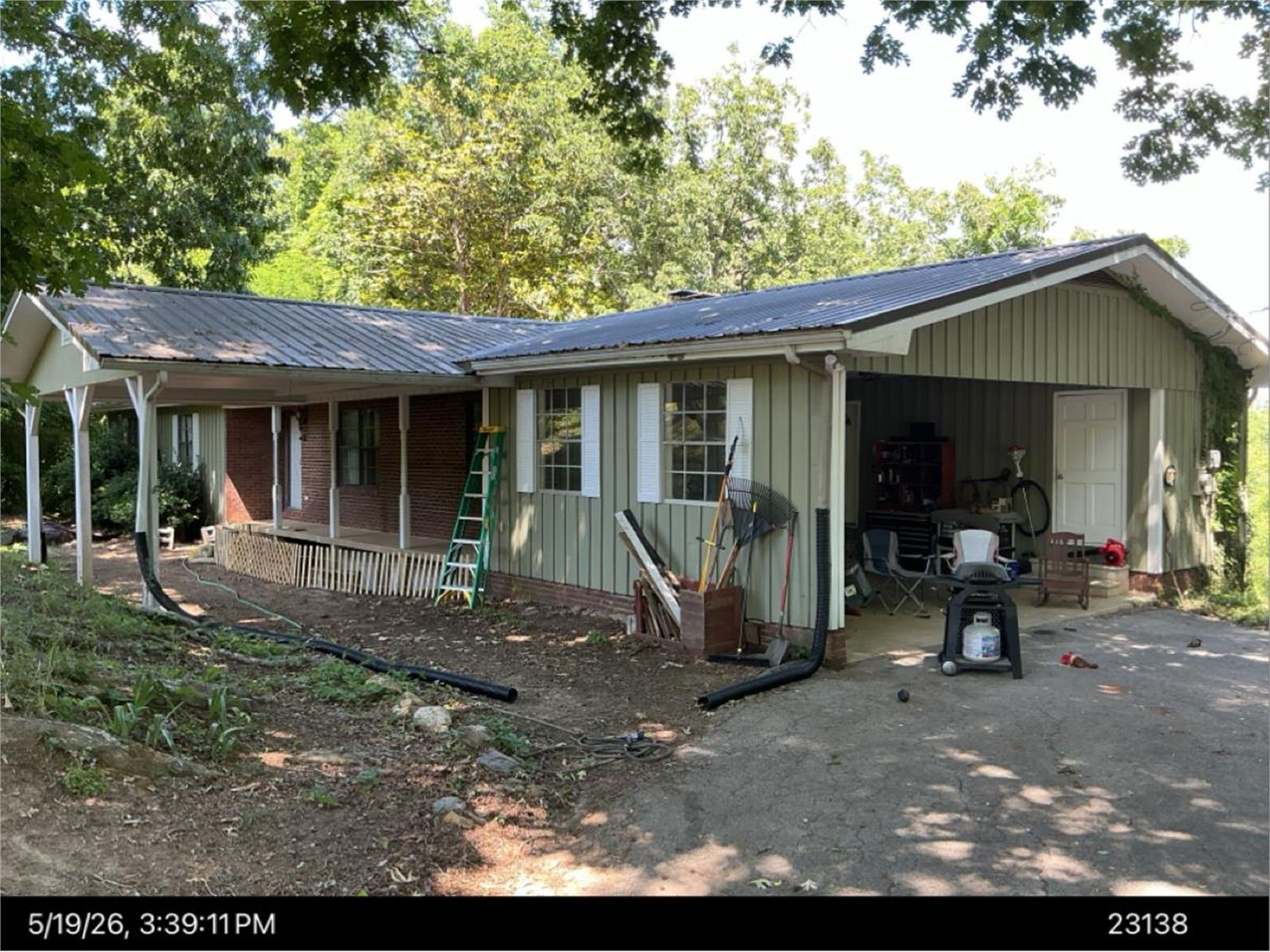 1544 Clearview Dr, Ringgold, GA 30736-2232