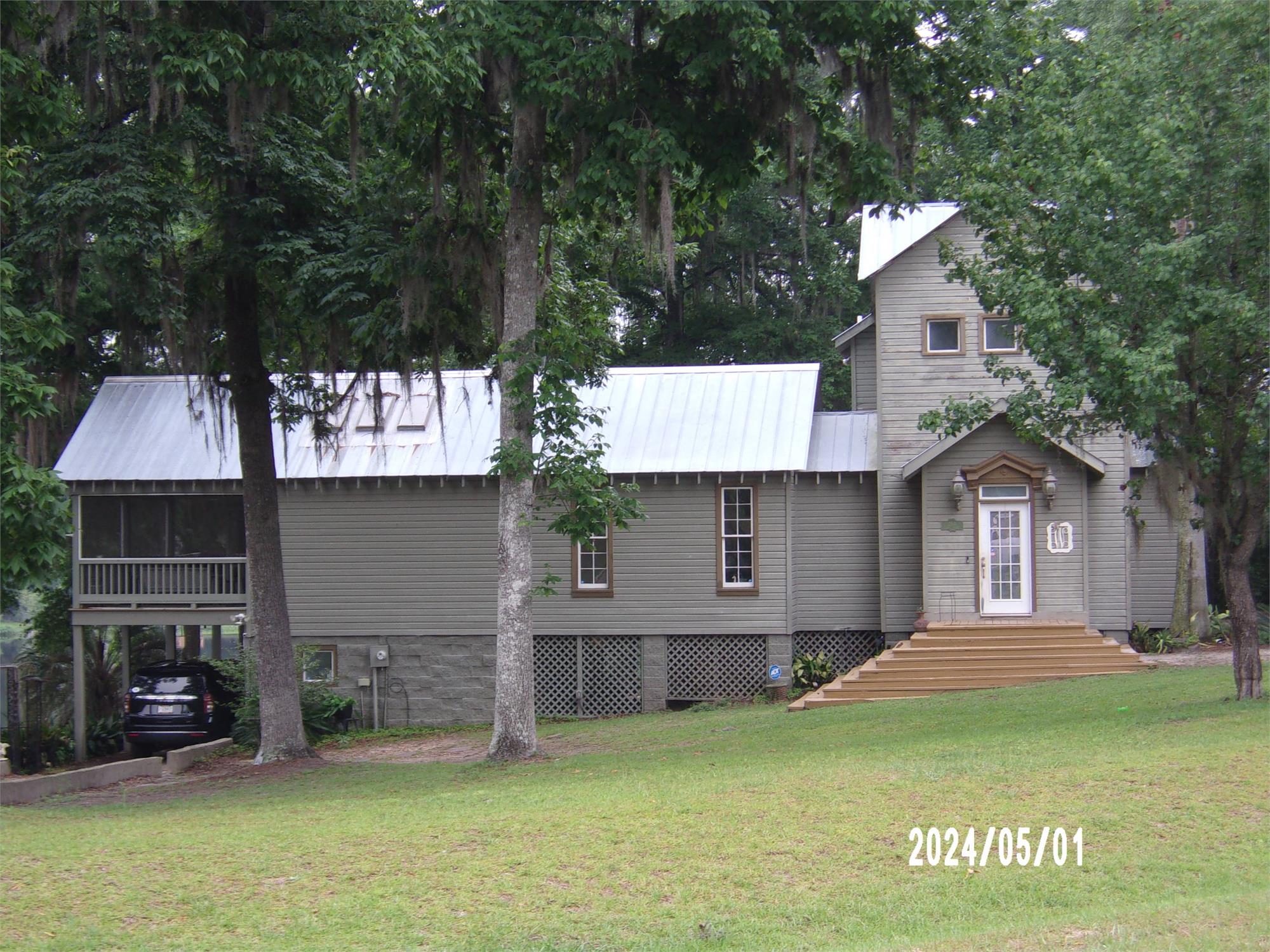 255 W Shore Dr, Ochlocknee, GA 31773-1813