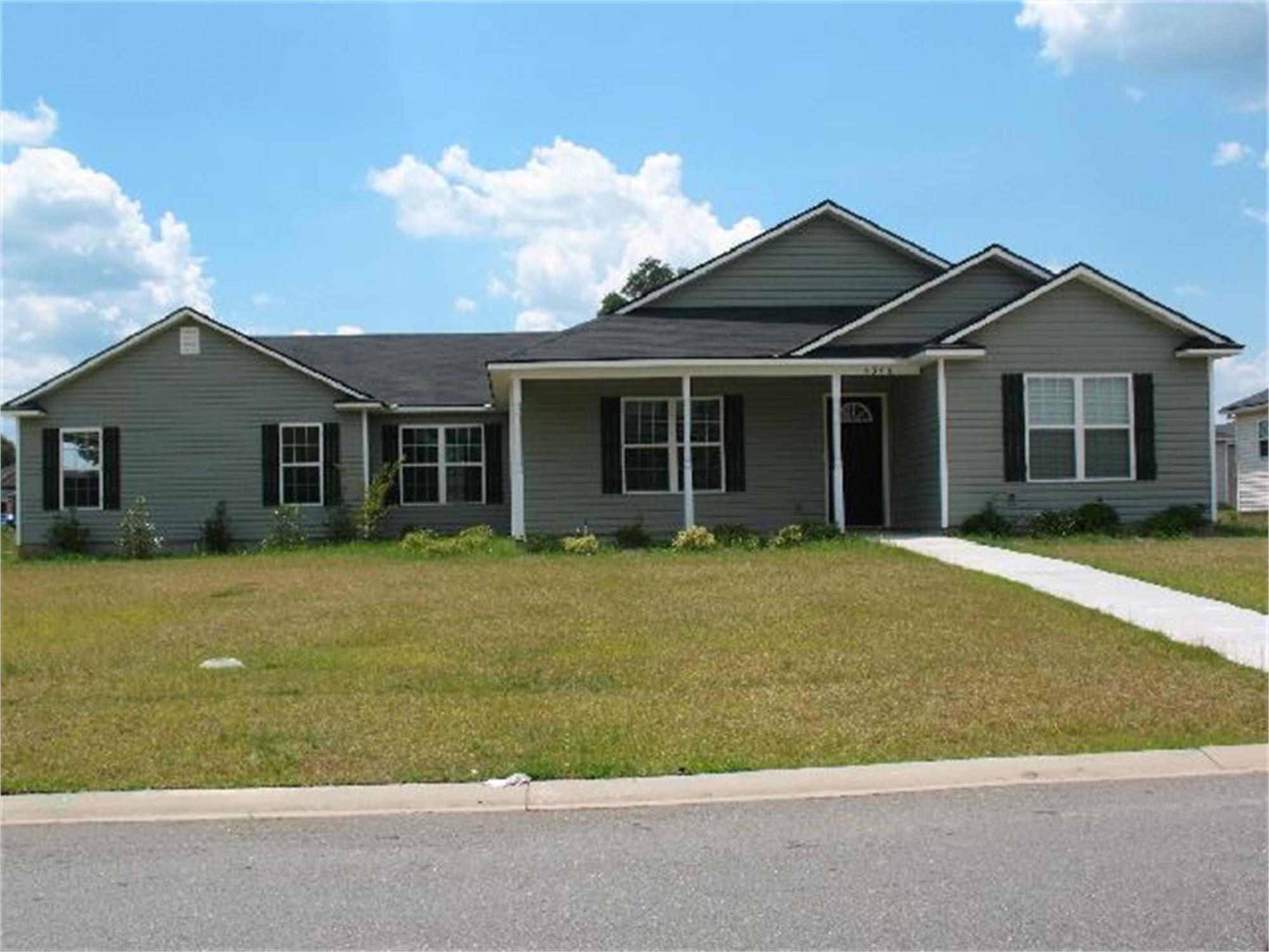 5348 Vine Dr, Valdosta, GA 31605-6599