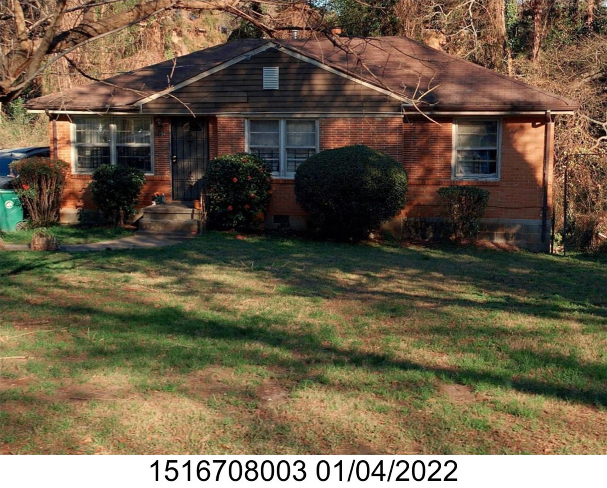 1994 Shamrock Dr, Decatur, GA 30032-7052