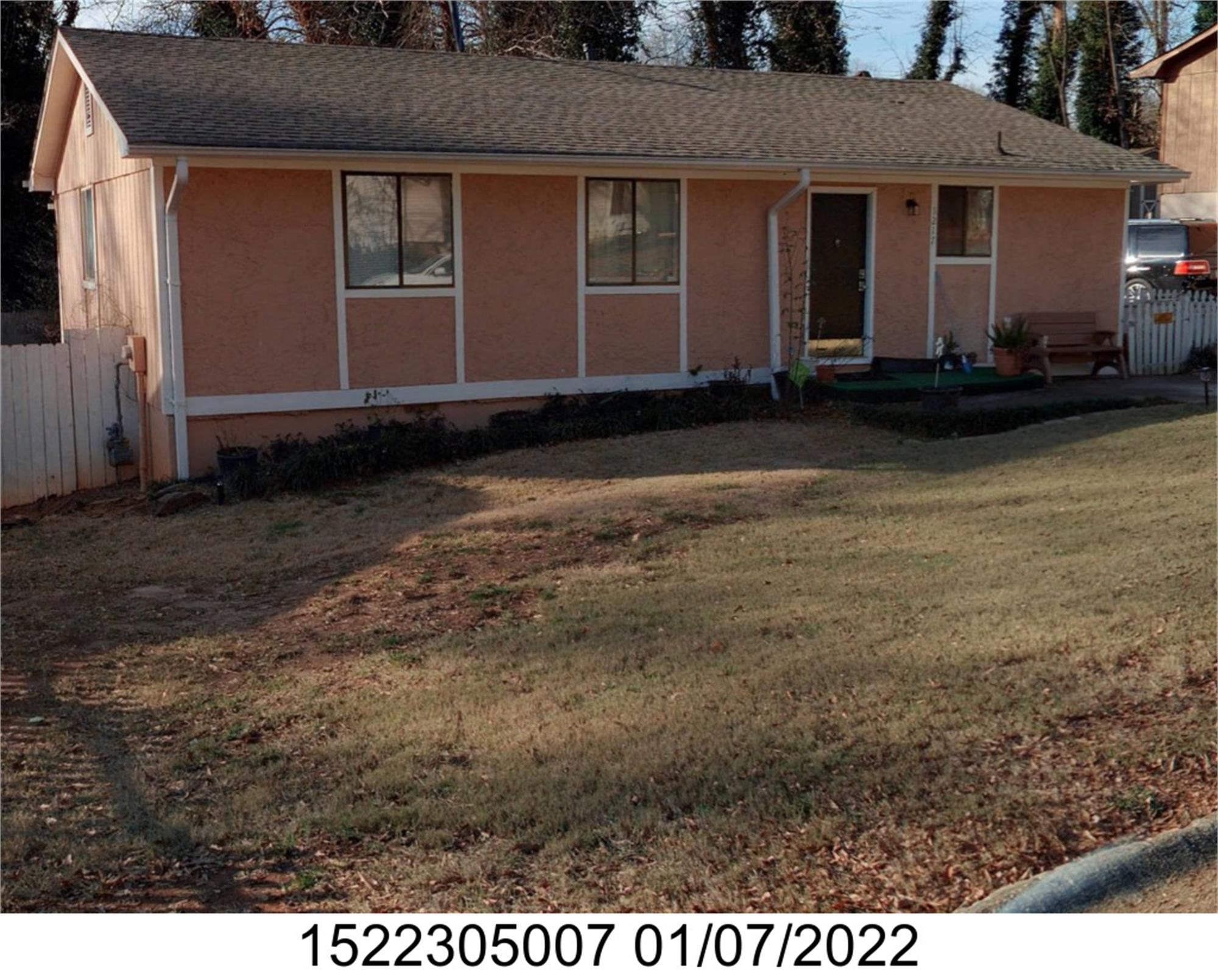 1217 Mannbrook Dr, Stone Mountain, GA 30083-5316