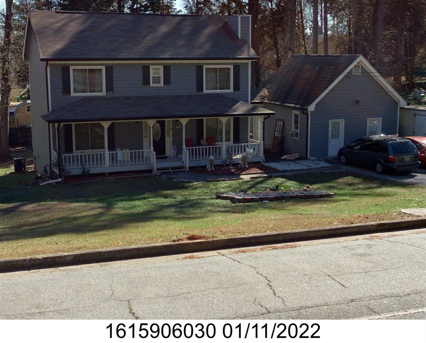 976 S Deshon Rd, Lithonia, GA 30058-6025