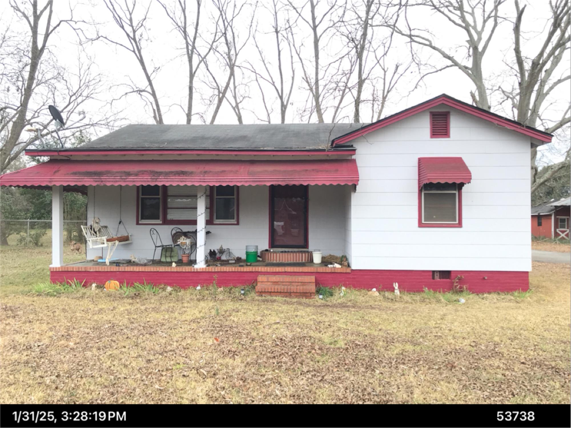 6172 Taylor Dr, Macon, GA 31216-6320