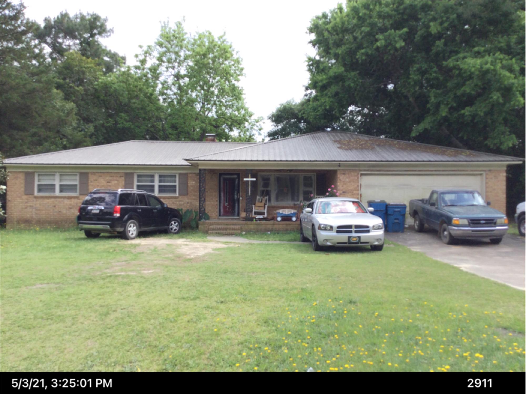 1811 N Maple Dr, Vidalia, GA 30474-9107