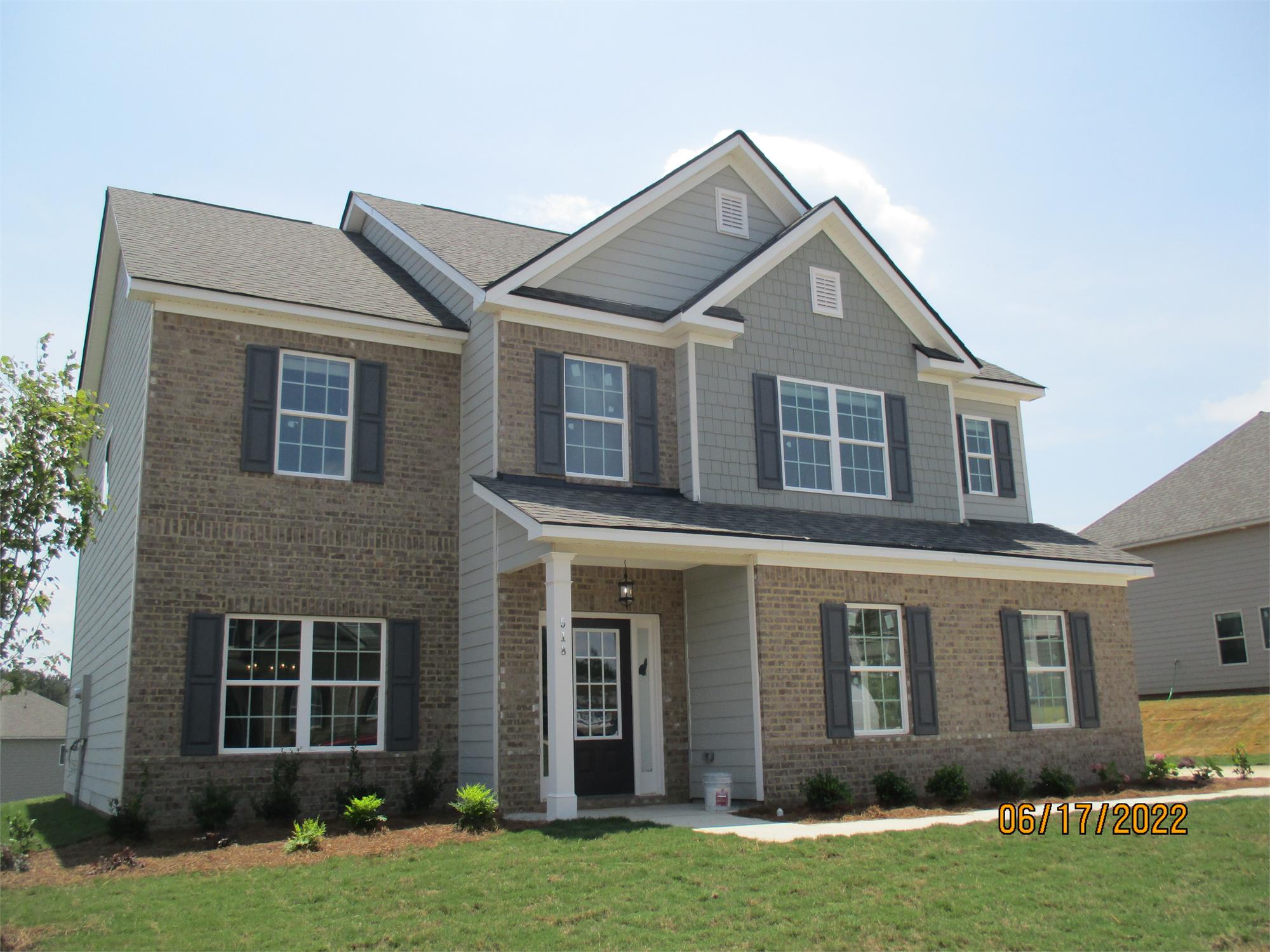 518 Adare Pkwy, Adairsville, GA 30103