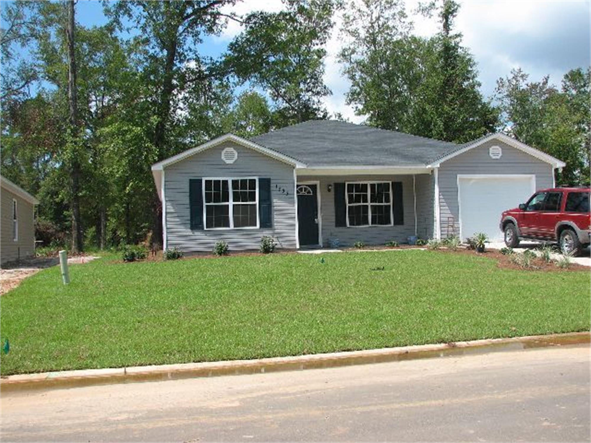 1833 Chestnut Dr, Valdosta, GA 31602-7034