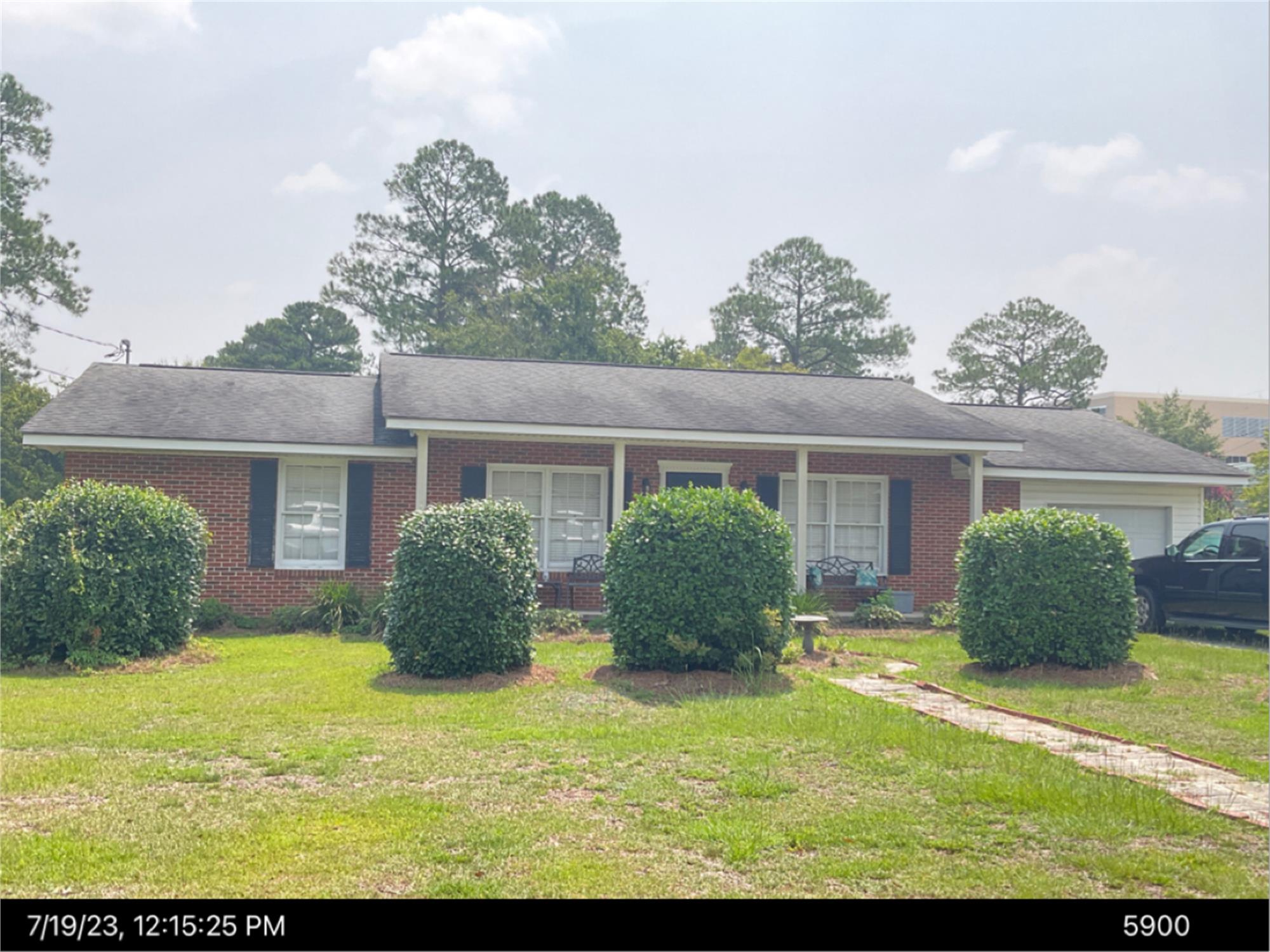 2005 Lee Ave, Tifton, GA 31794-3012