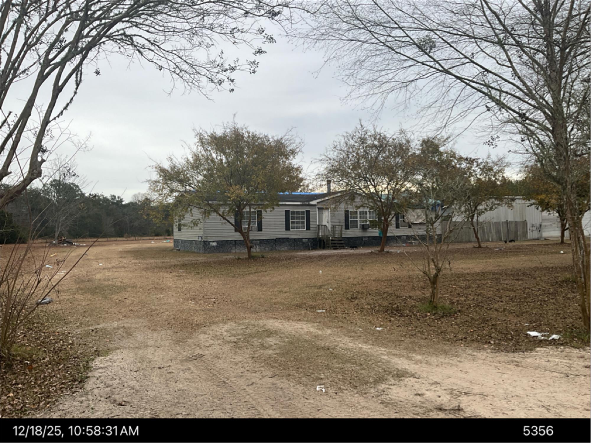 6138 Ayrin Brooke Ln, Blackshear, GA 31516-4918