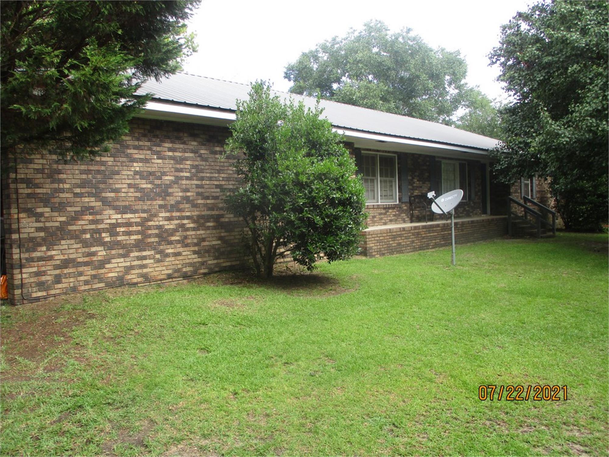 158 Thomas Dr, Byron, GA 31008-8618