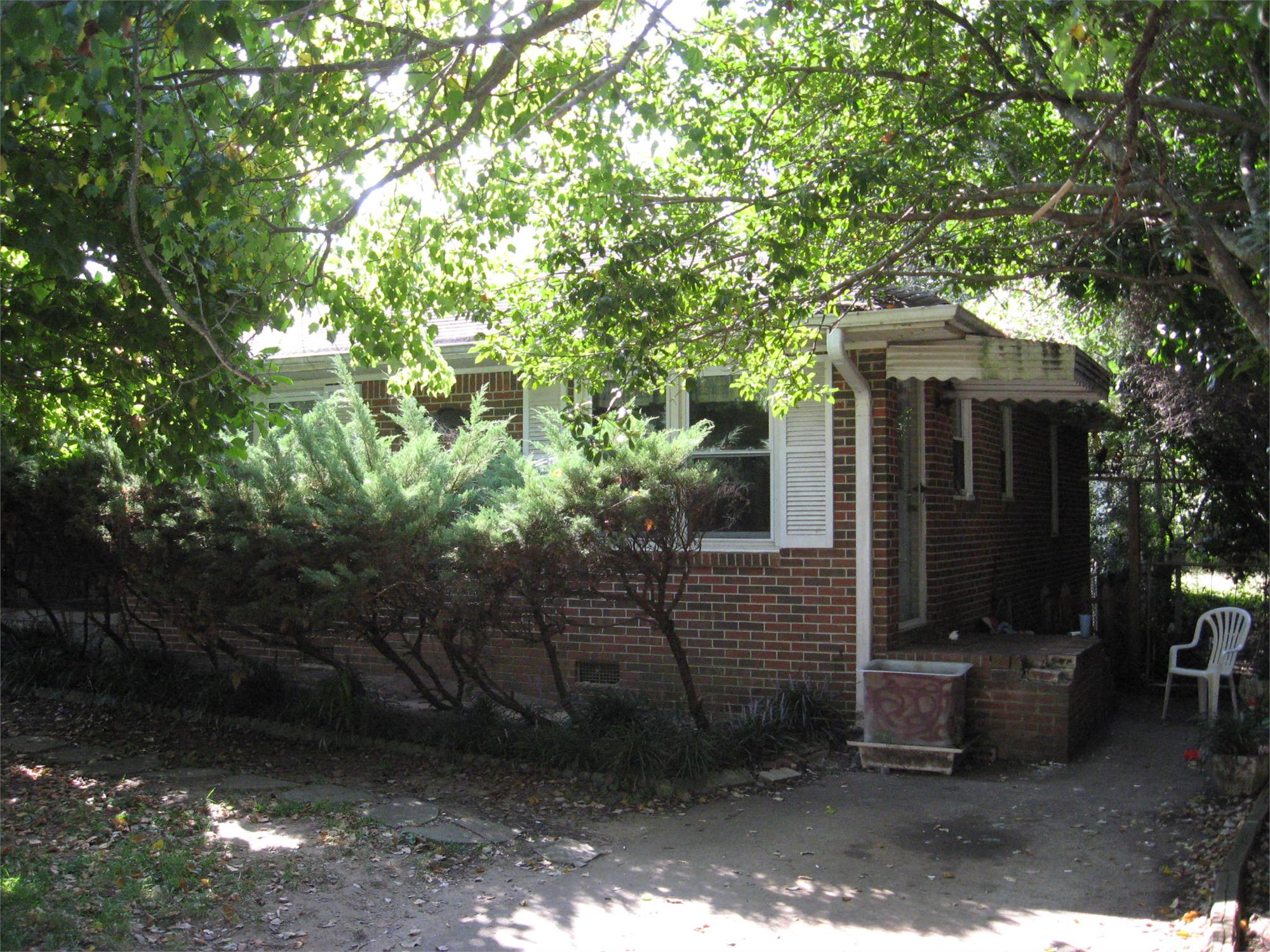 1314 Ruth St, Griffin, GA 30223-1780