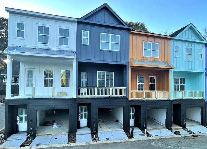 140 Color Cir, Atlanta, GA 30317-2538