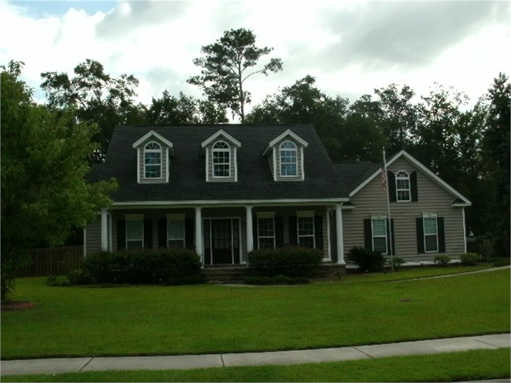 255 Misty Dr, Richmond Hill, GA 31324-5070