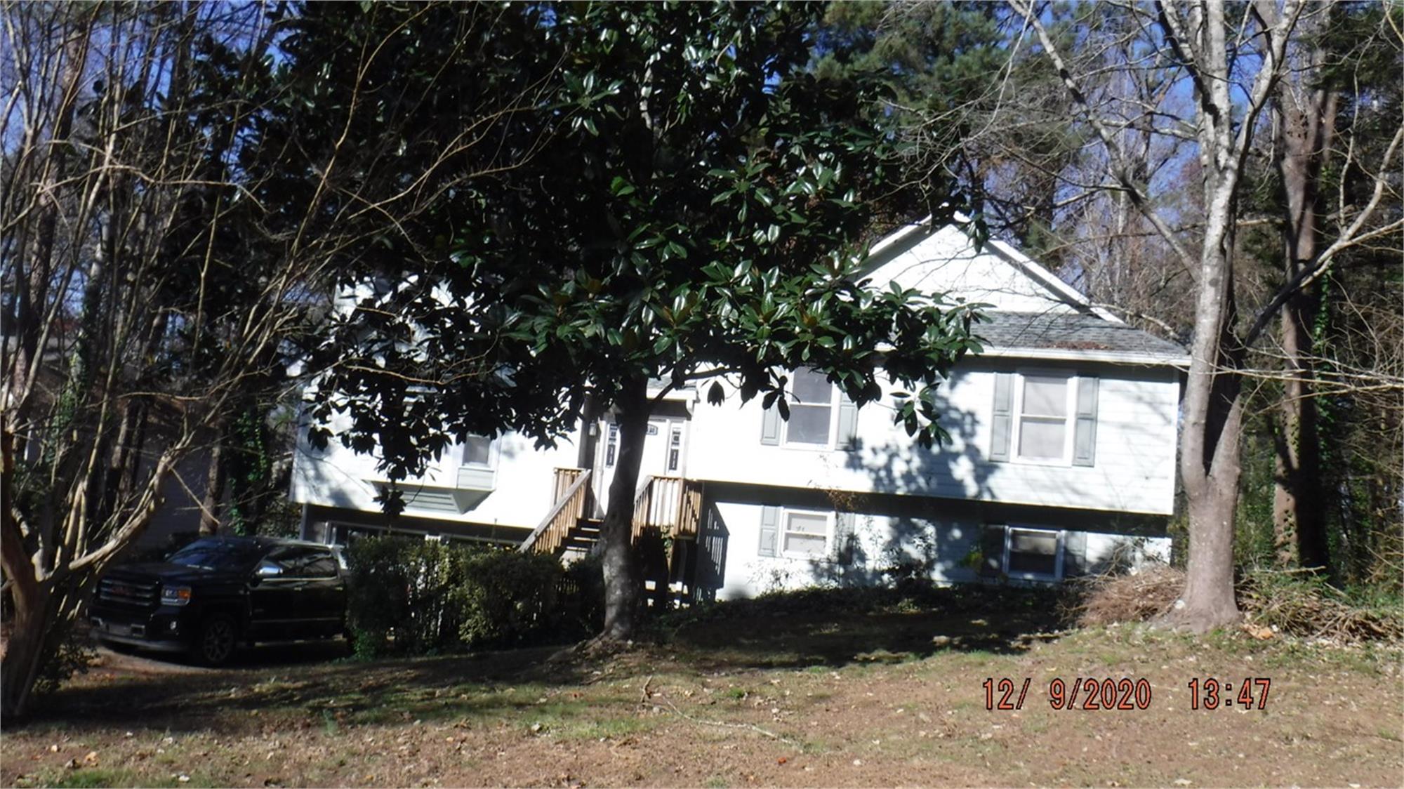 2185 Chartwell Dr Ne, Marietta, GA 30066-6803