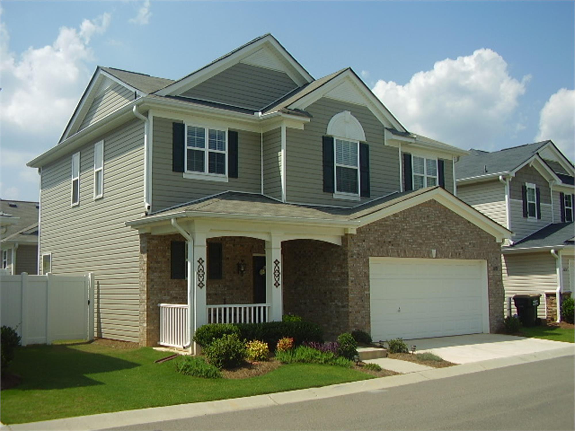 3661 Roseman Lndg, Cumming, GA 30040-1884