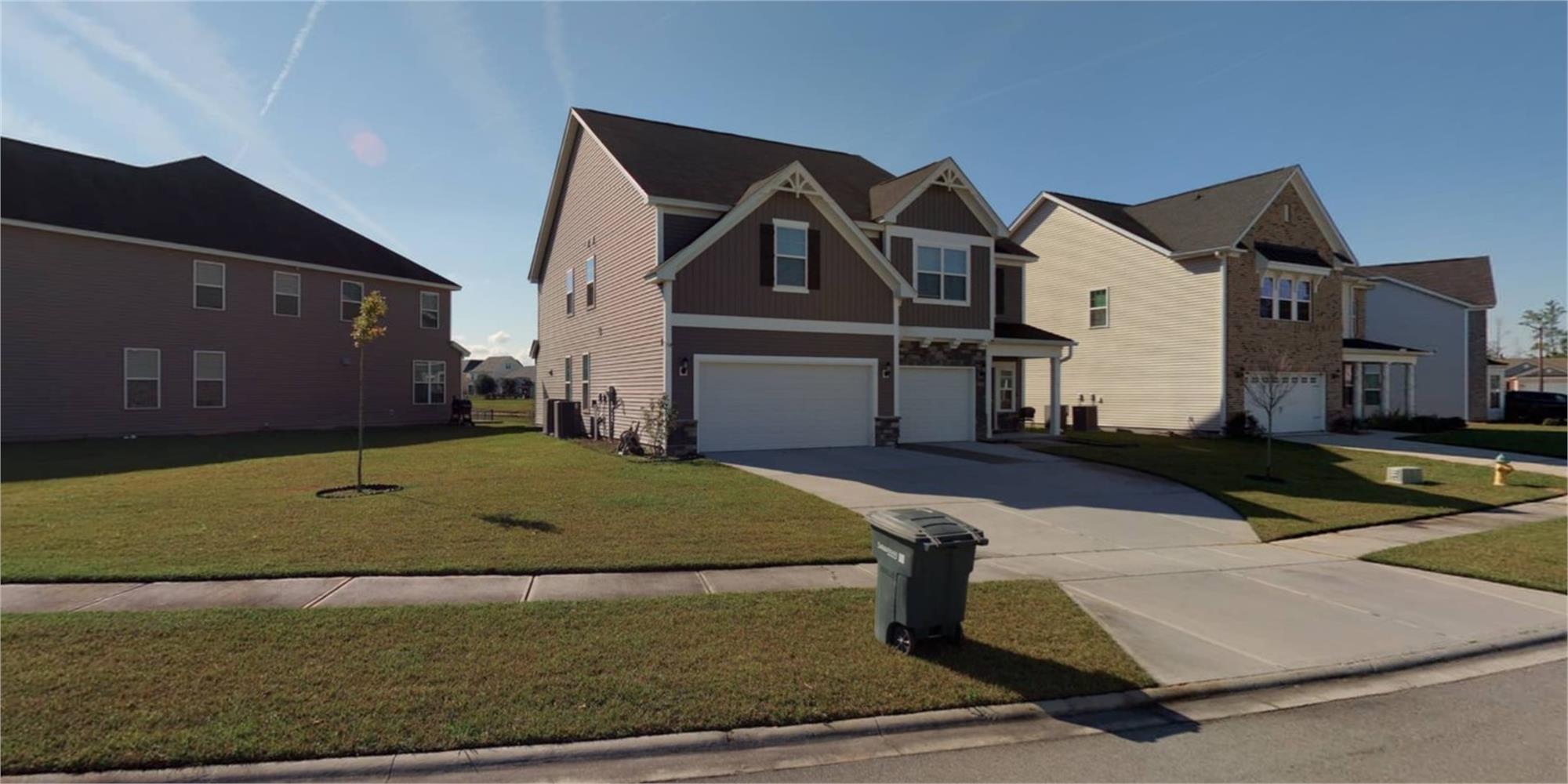 74 Winslow Cir, Savannah, GA 31407-4946