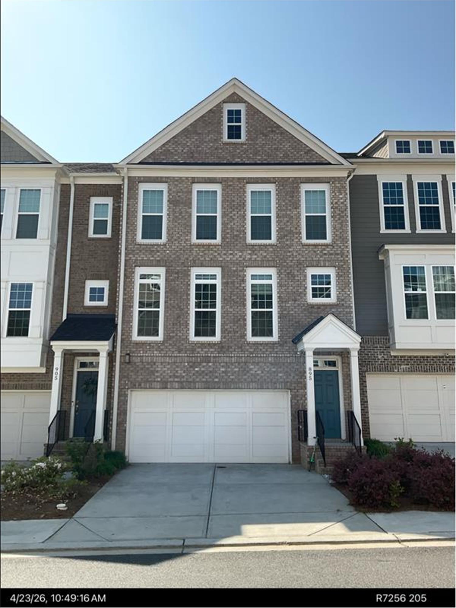 895 Atwood Ln, Buford, GA 30518-1299