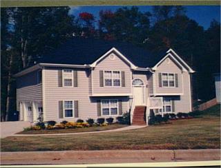 3905 Byrnwycke Dr Ne, Buford, GA 30519-3998