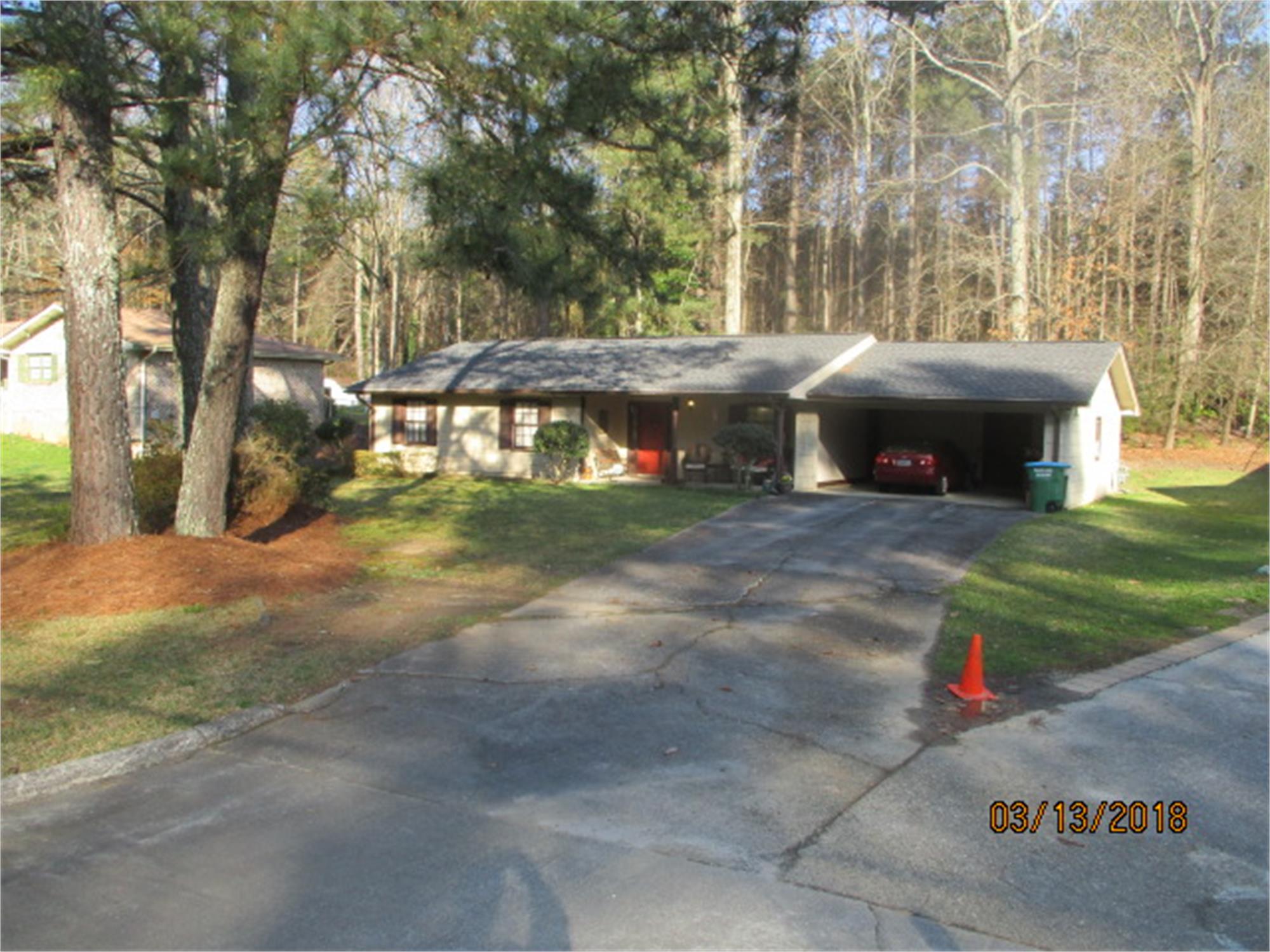 6067 Tracy Valley Dr Nw, Norcross, GA 30093-2027