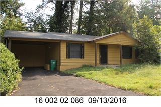 4922 Glenside Ct, Stone Mountain, GA 30088-2304