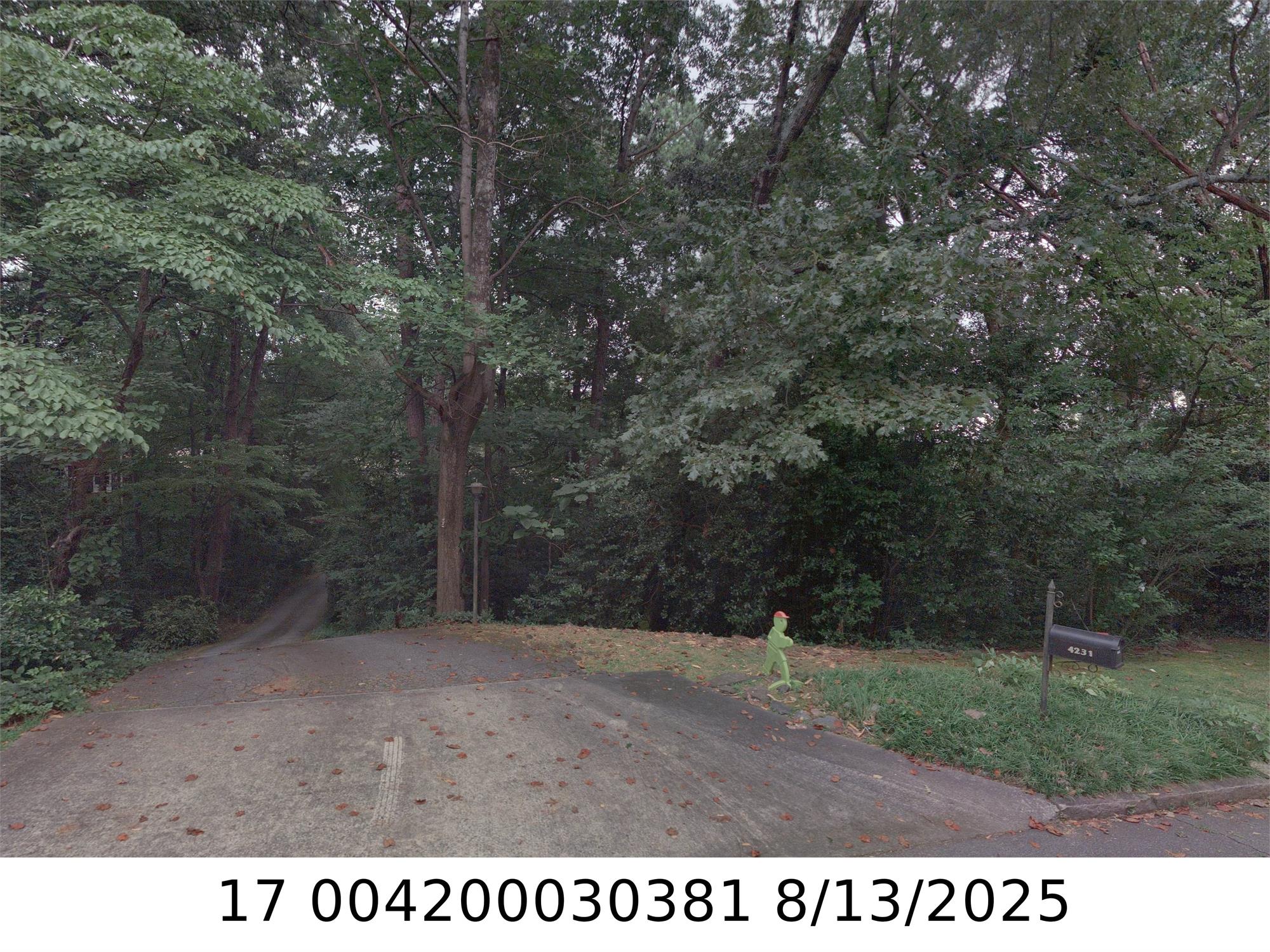 4231 Mcclatchey Cir Ne, Atlanta, GA 30342-3415