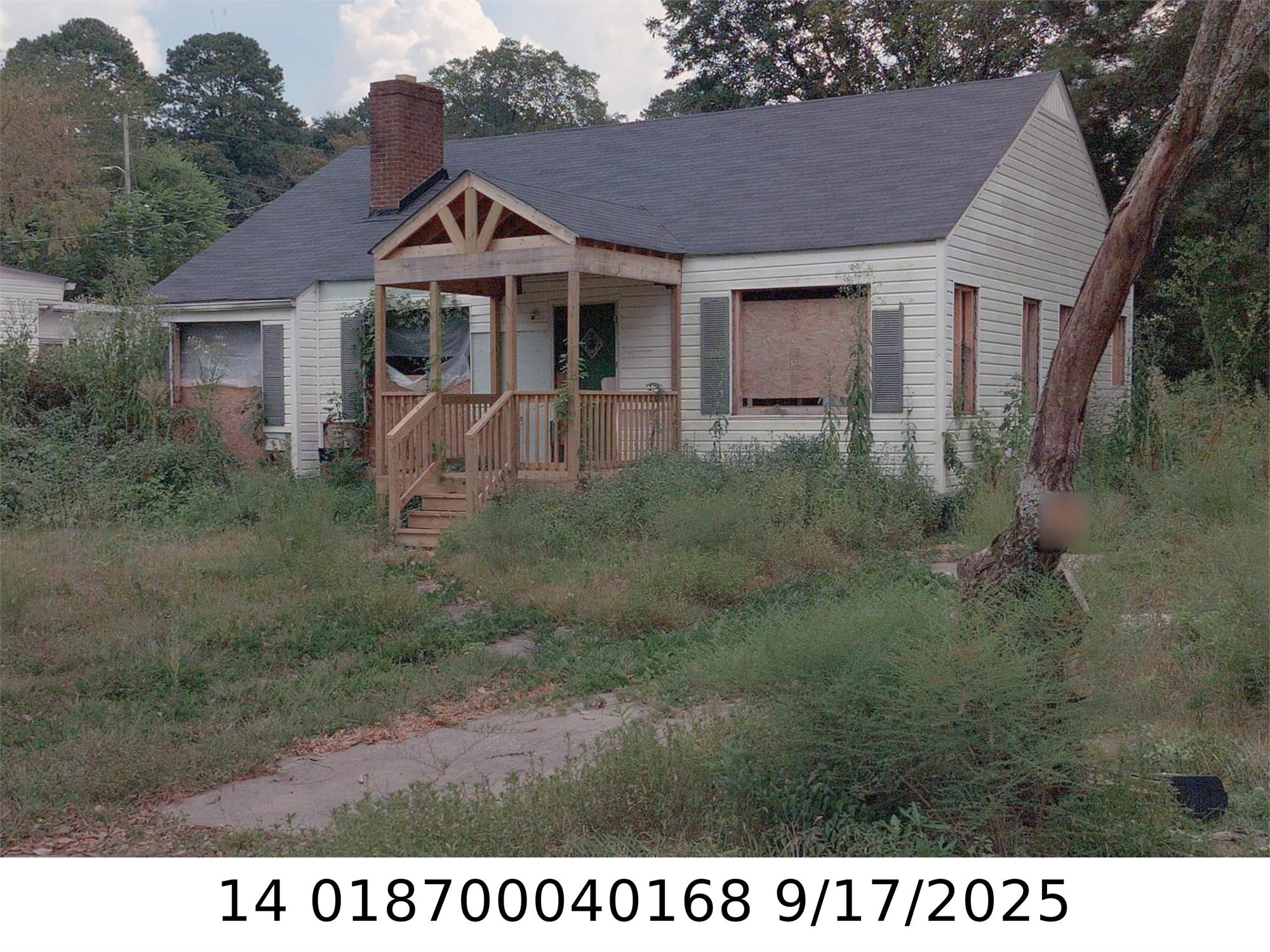 2344 Connally Dr, Atlanta, GA 30344-1061