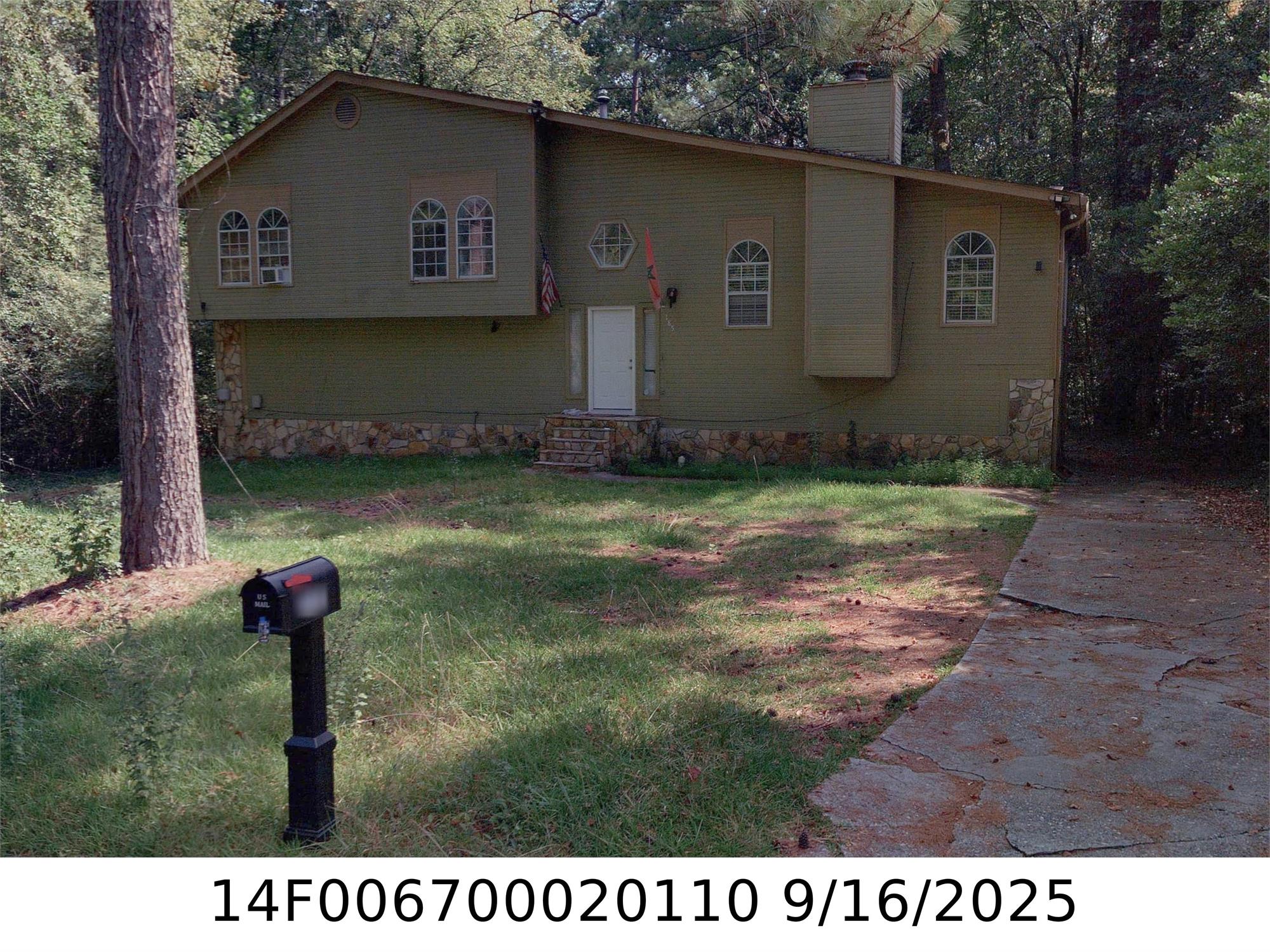 185 Windhaven Trl Sw, Atlanta, GA 30331-7867