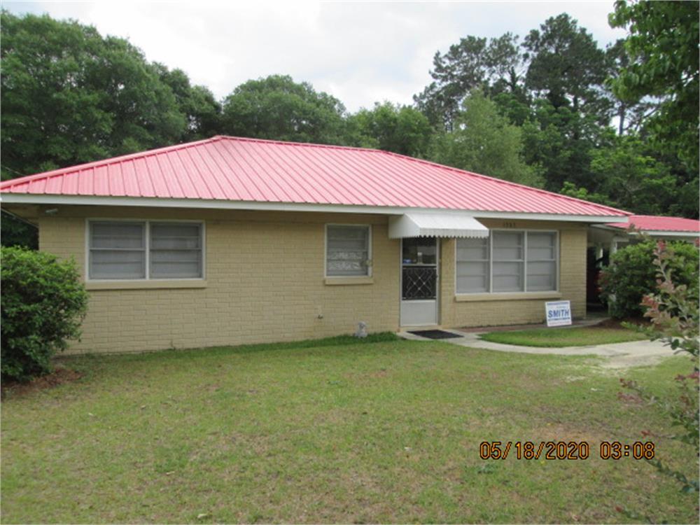 1303 Cadilac Dr, Vidalia, GA 30474-6231
