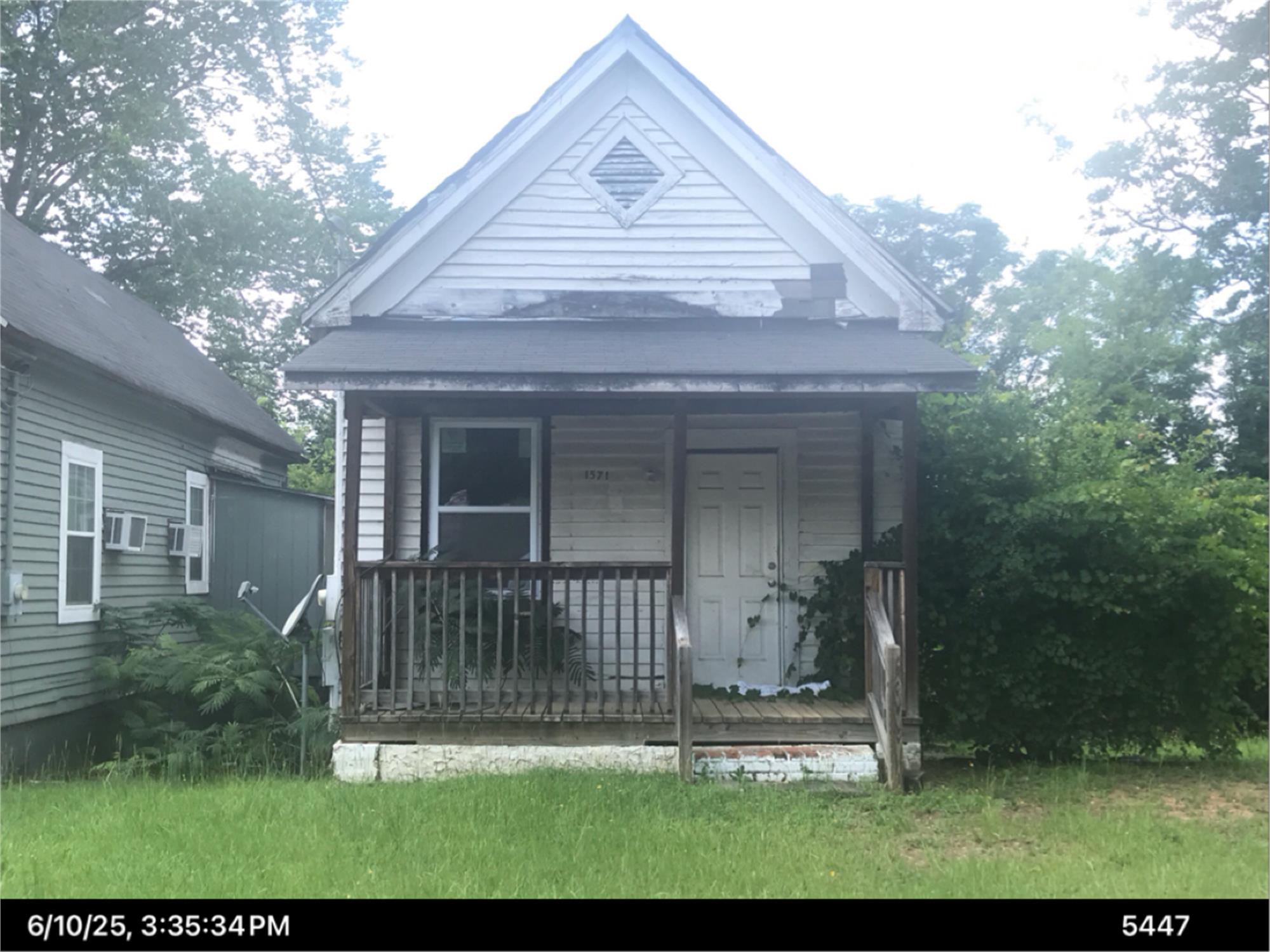 1571 1st St, Macon, GA 31201-2561