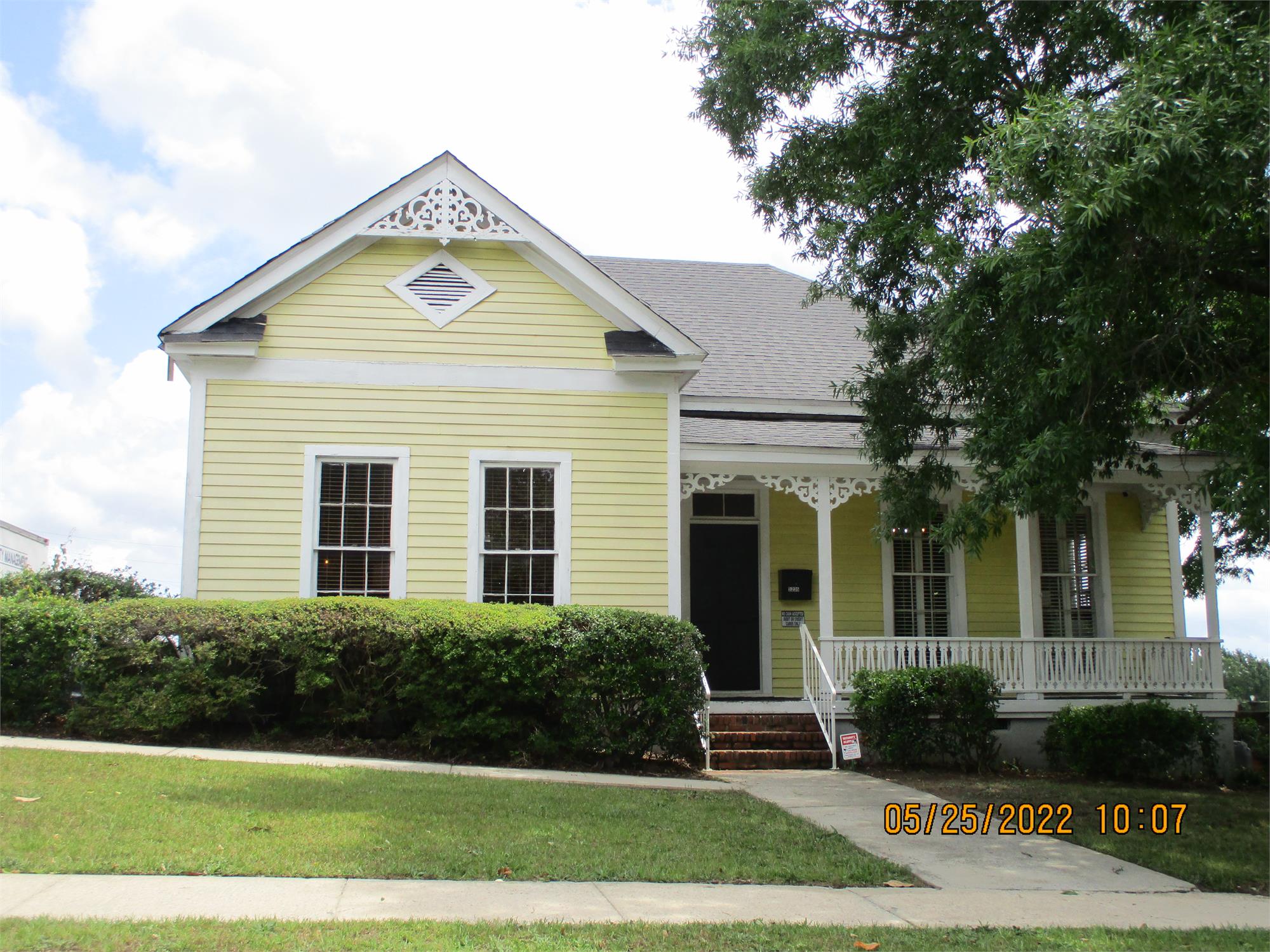 1235 Walnut St, Macon, GA 31201-1615