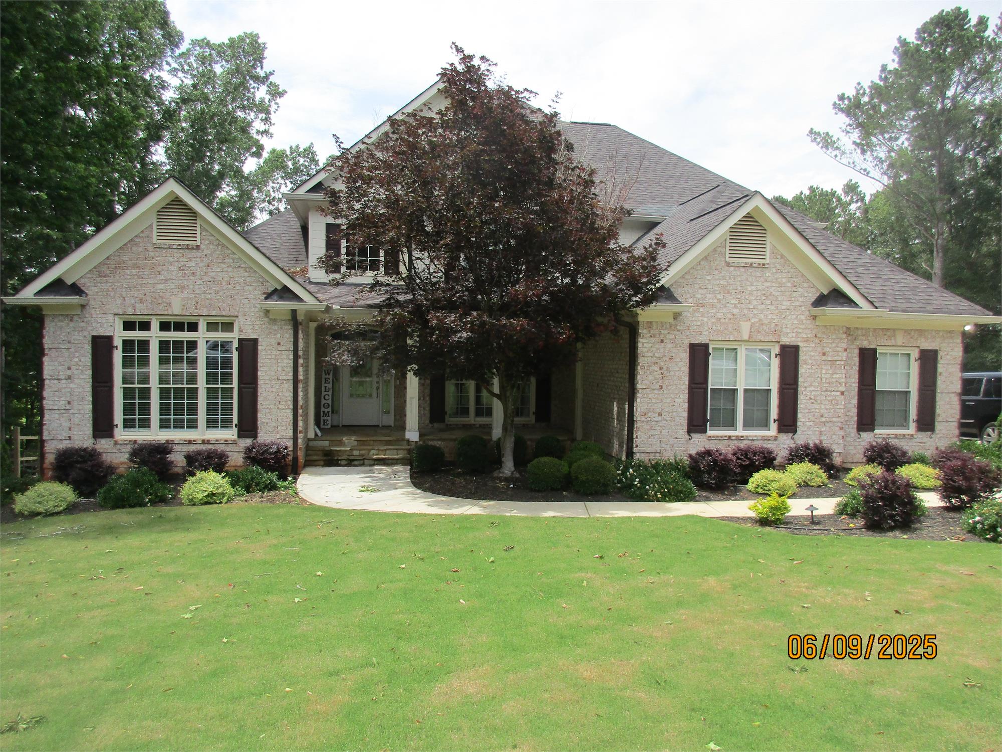 1101 Planters Trl, Bogart, GA 30622-2078