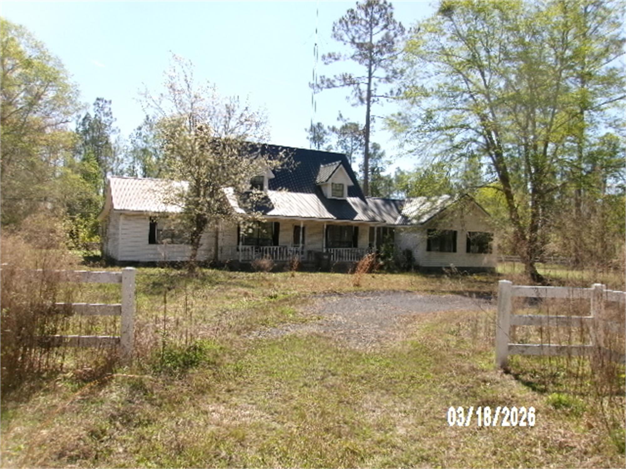2742 Woodpecker Route, Fargo, GA 31631-2000