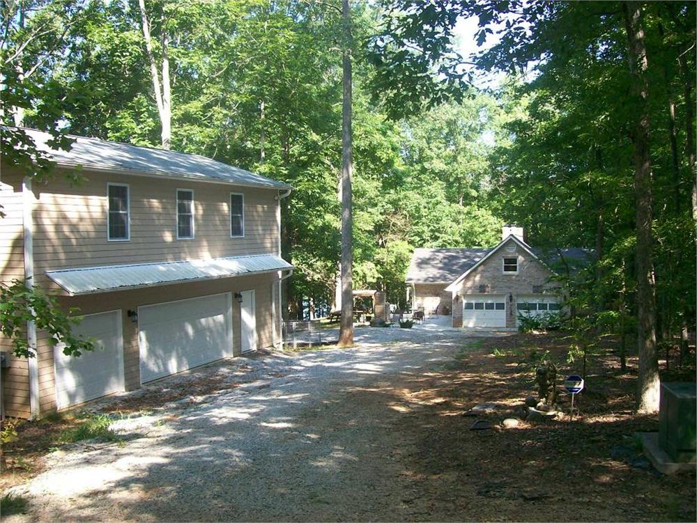 201 Hickory Hill Ln, Martin, GA 30557-4462