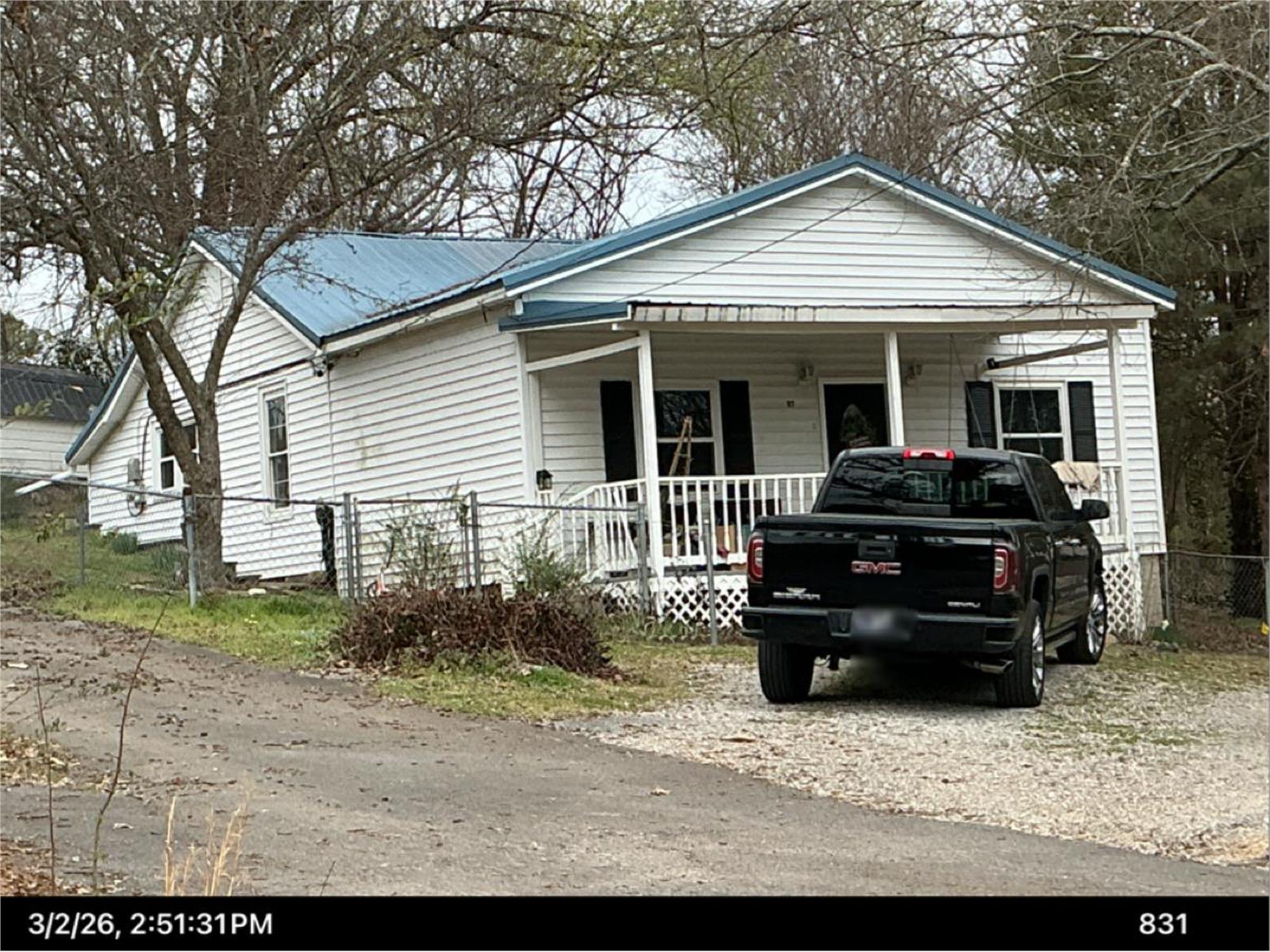 97 Hudson St, Rossville, GA 30741-5677