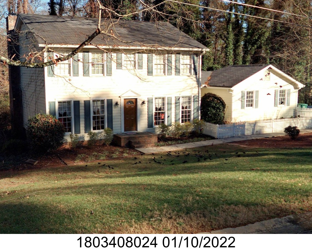 6364 Queen View Ln, Stone Mountain, GA 30087-5629