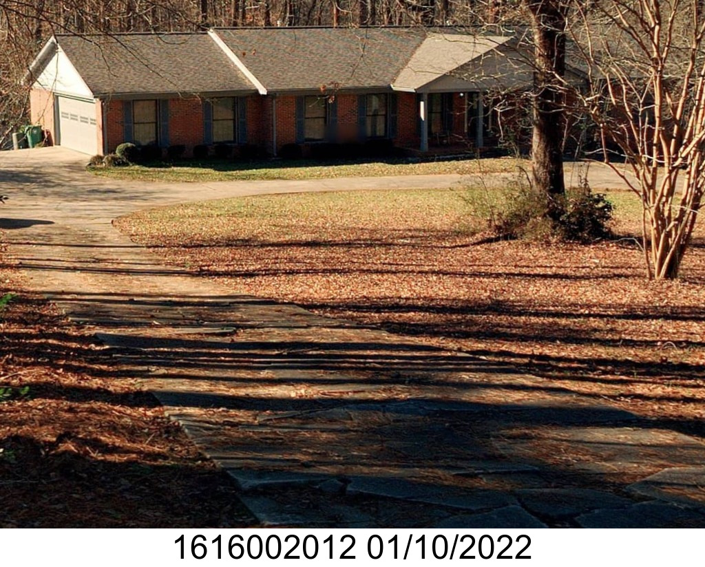 669 S Deshon Rd, Lithonia, GA 30058-5982
