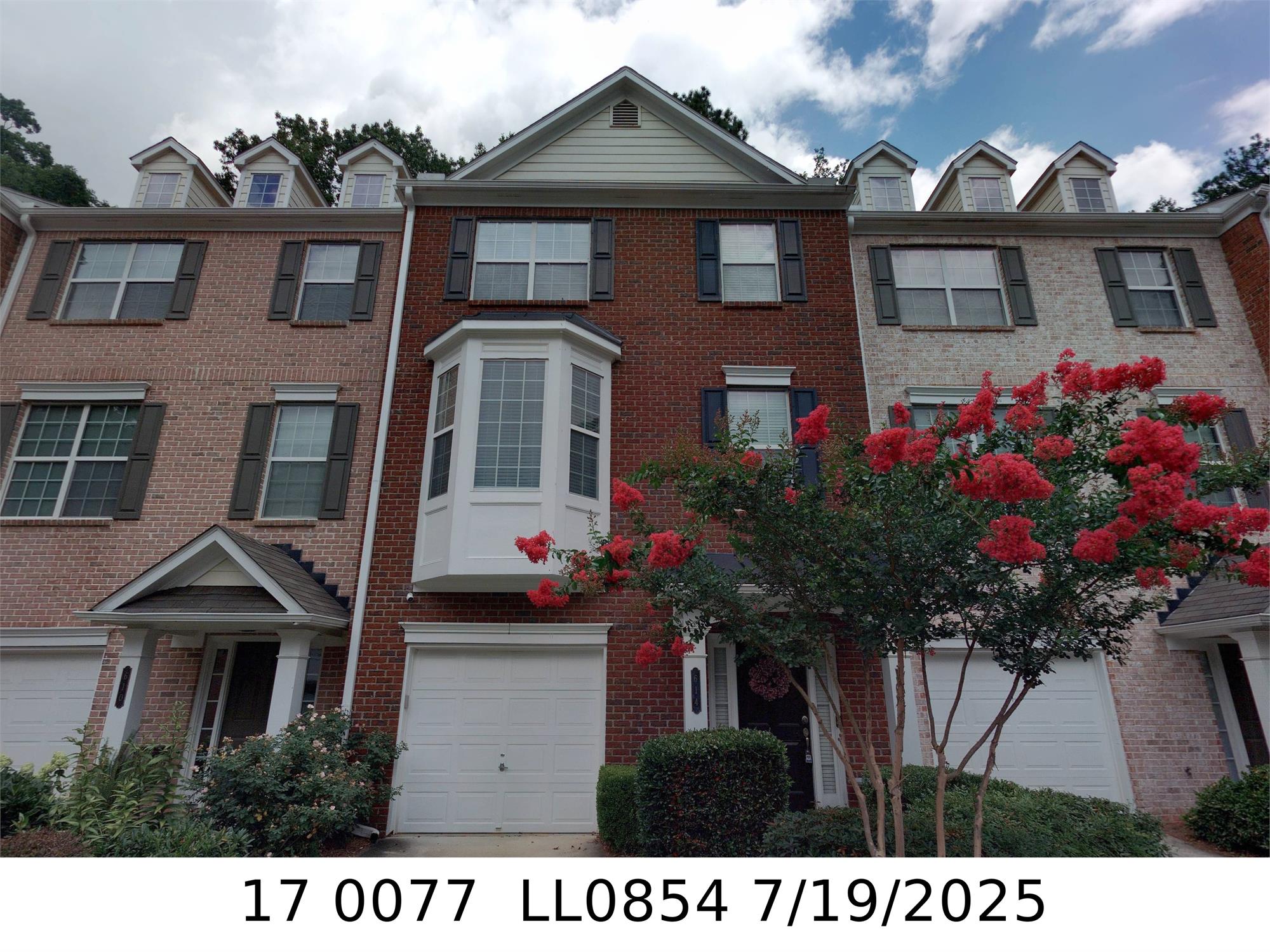 614 Pember Pt, Atlanta, GA 30350-5805