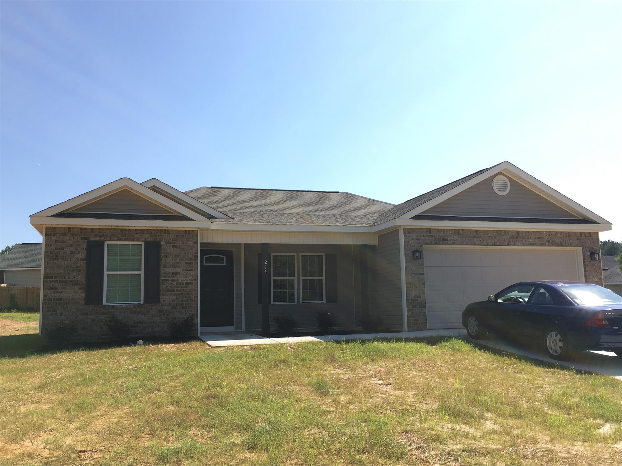 214 Christine Cir, Perry, GA 31069-5227