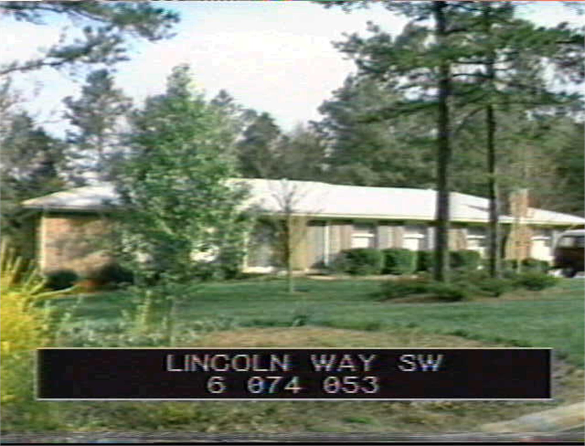 4555 Lincoln Way Sw, Lilburn, GA 30047-4411