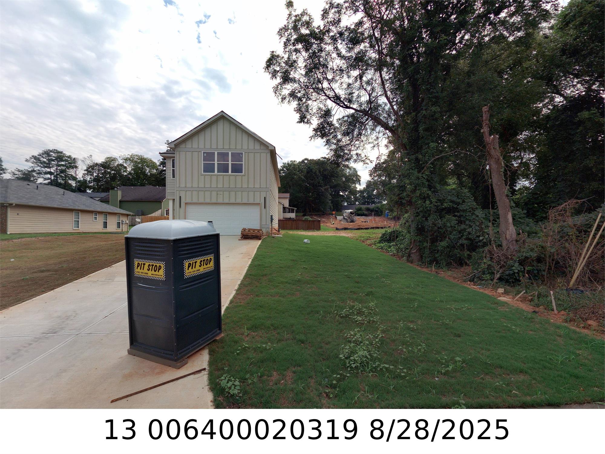4862 Campbell Dr, Atlanta, GA 30349-2352