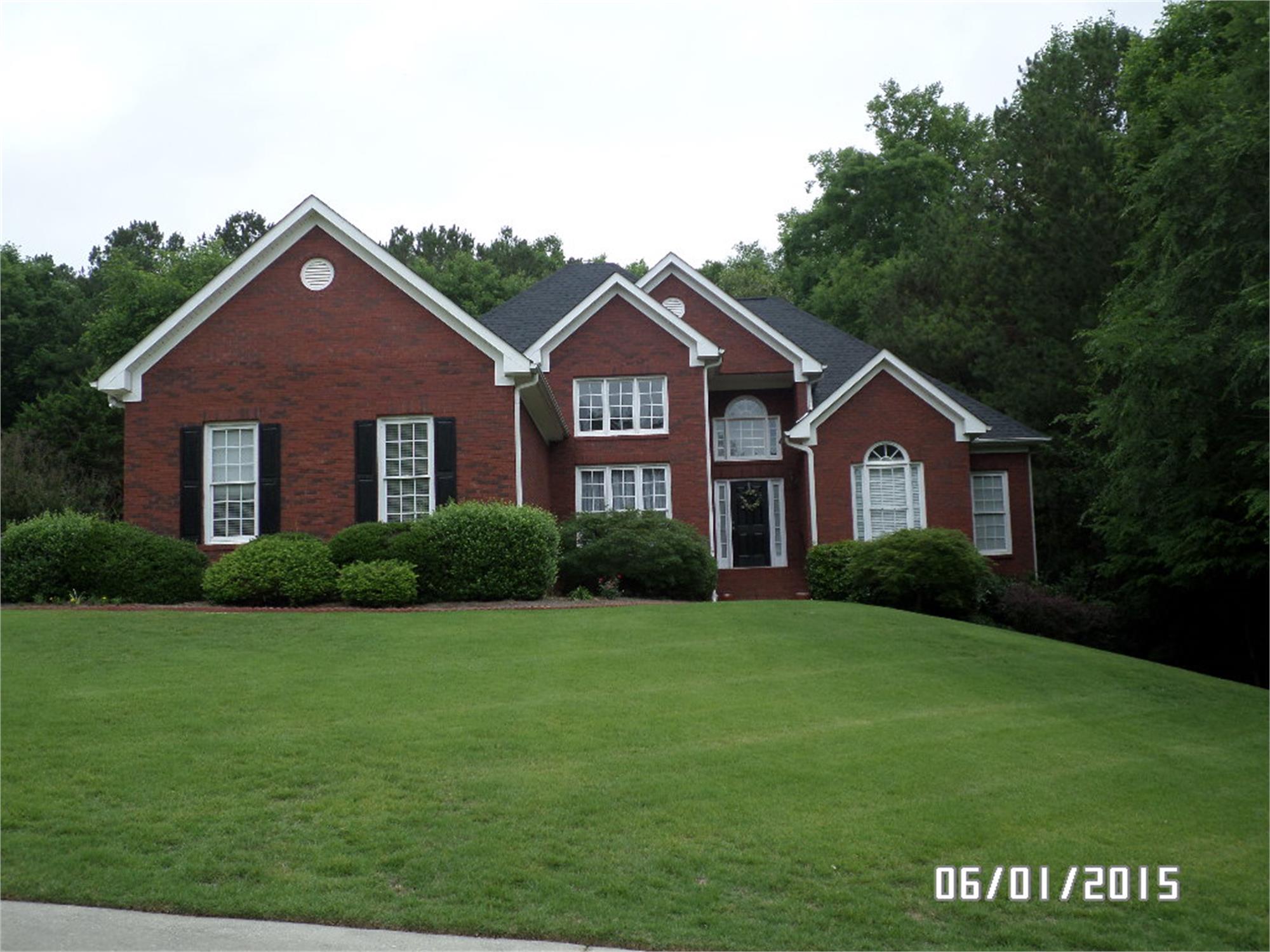 7515 Greens Mill Dr, Loganville, GA 30052-5257