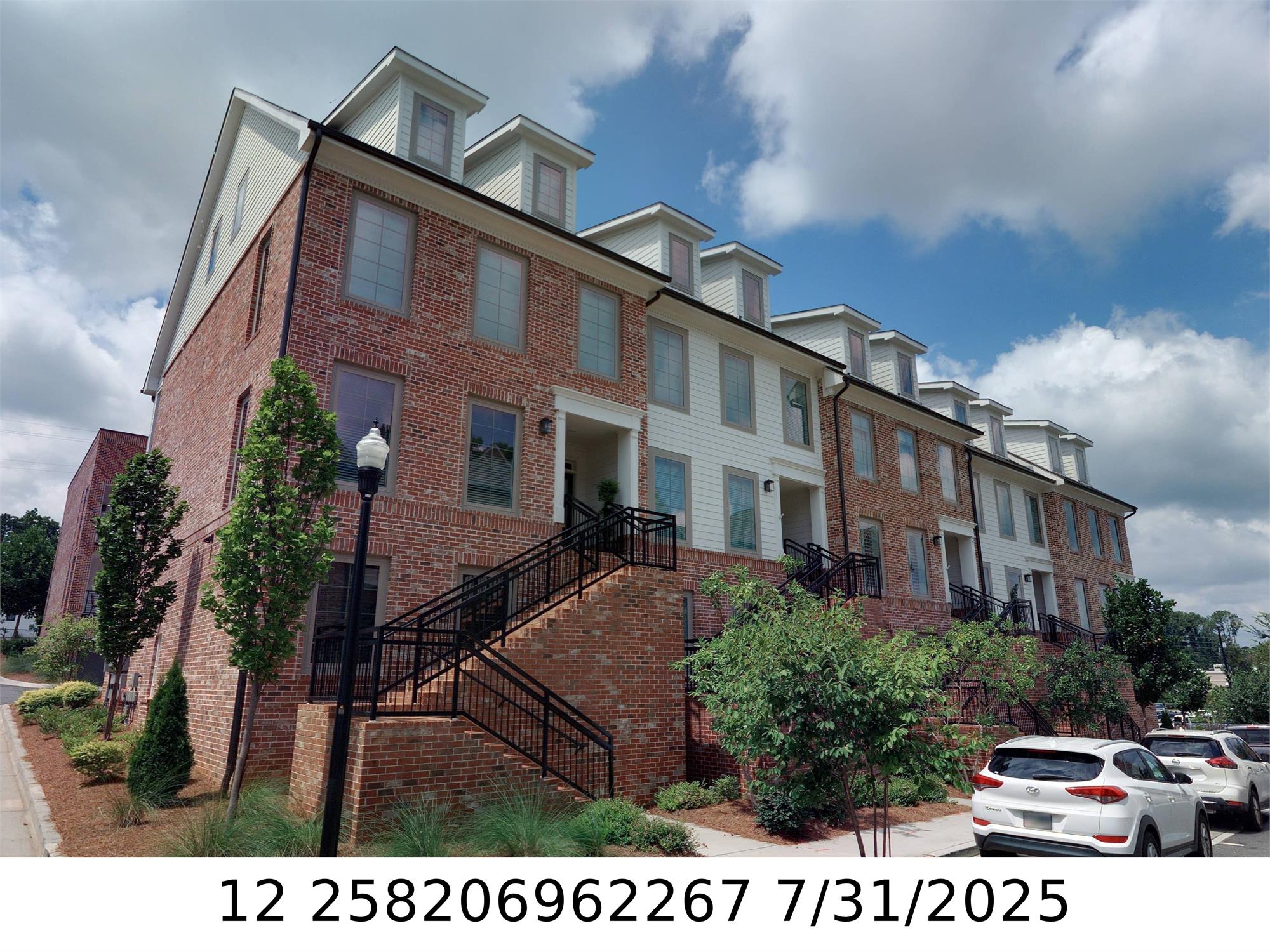 418 Burton Dr, Alpharetta, GA 30009-2497