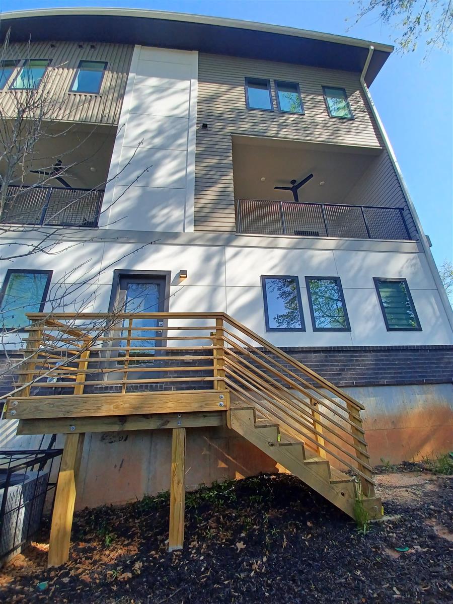 1549 Millwood Pl, Atlanta, GA 30317