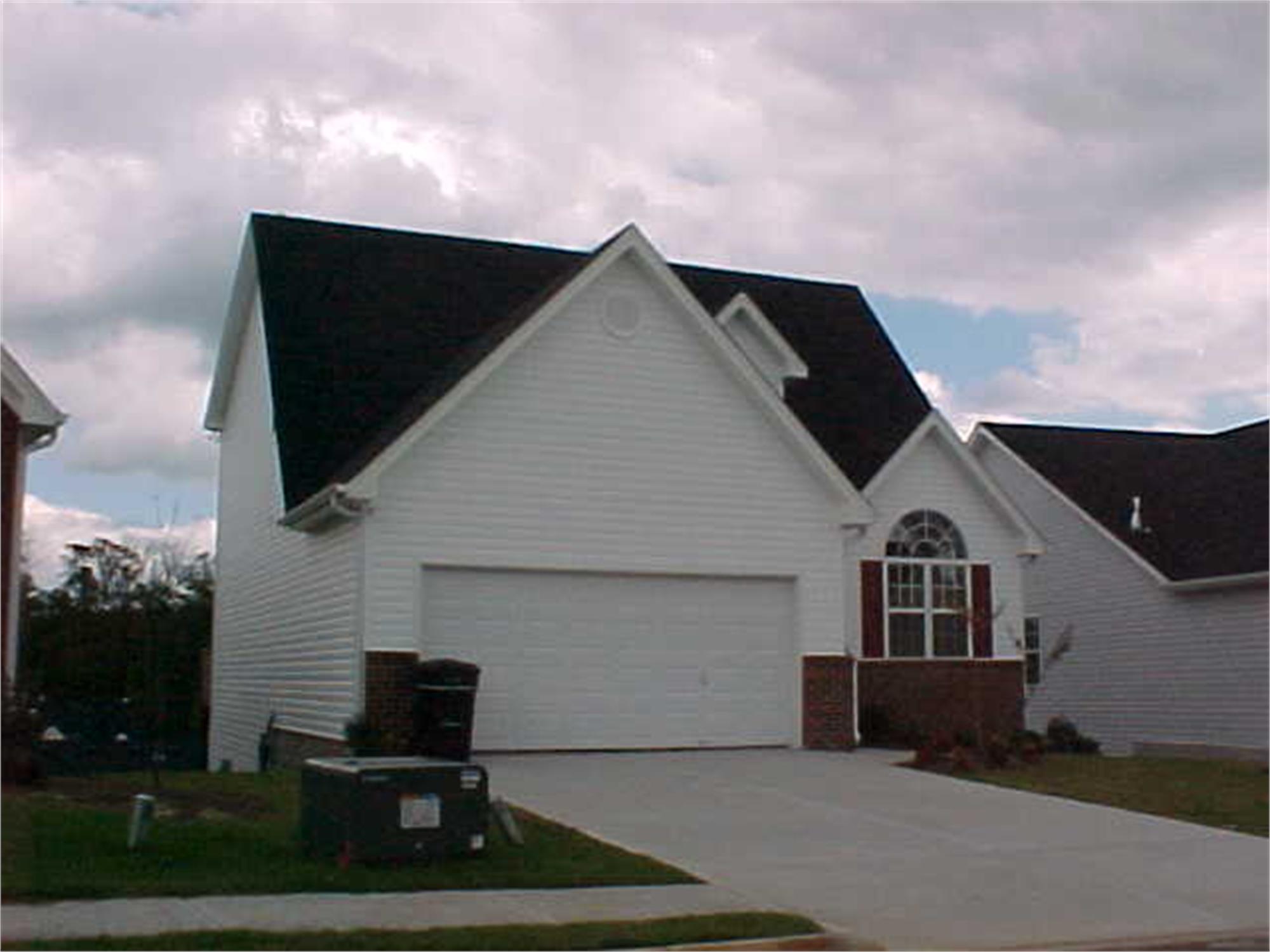 122 Kirkhill Dr Nw, Lawrenceville, GA 30044-7381