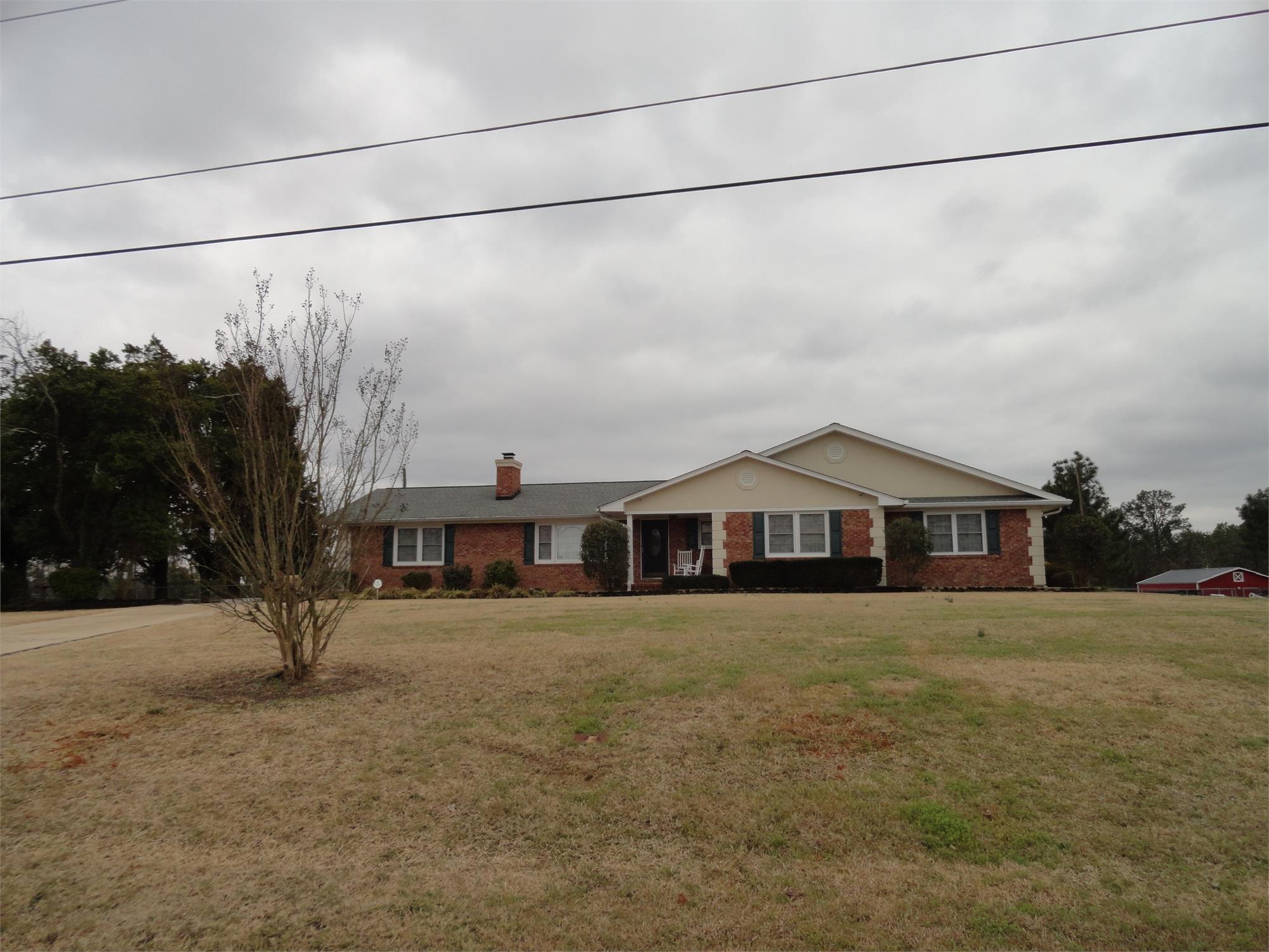1954 Mcdade Rd, Hephzibah, GA 30815