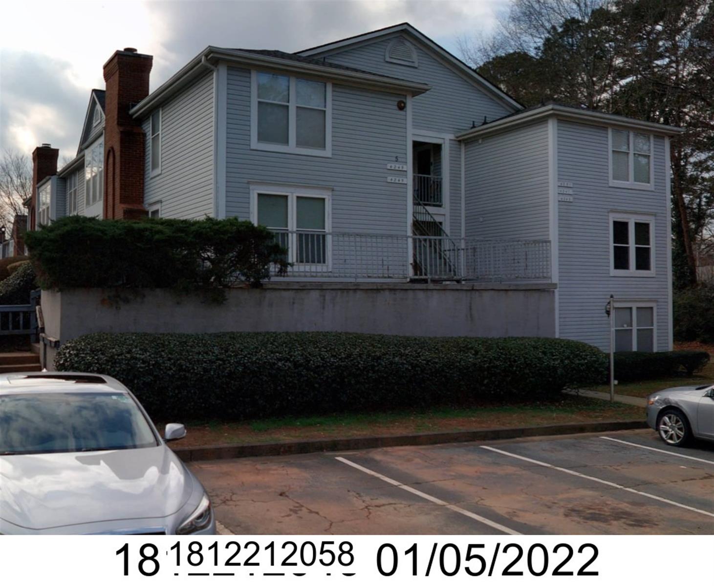 4252 Parkview Ct, Stone Mountain, GA 30083-1247