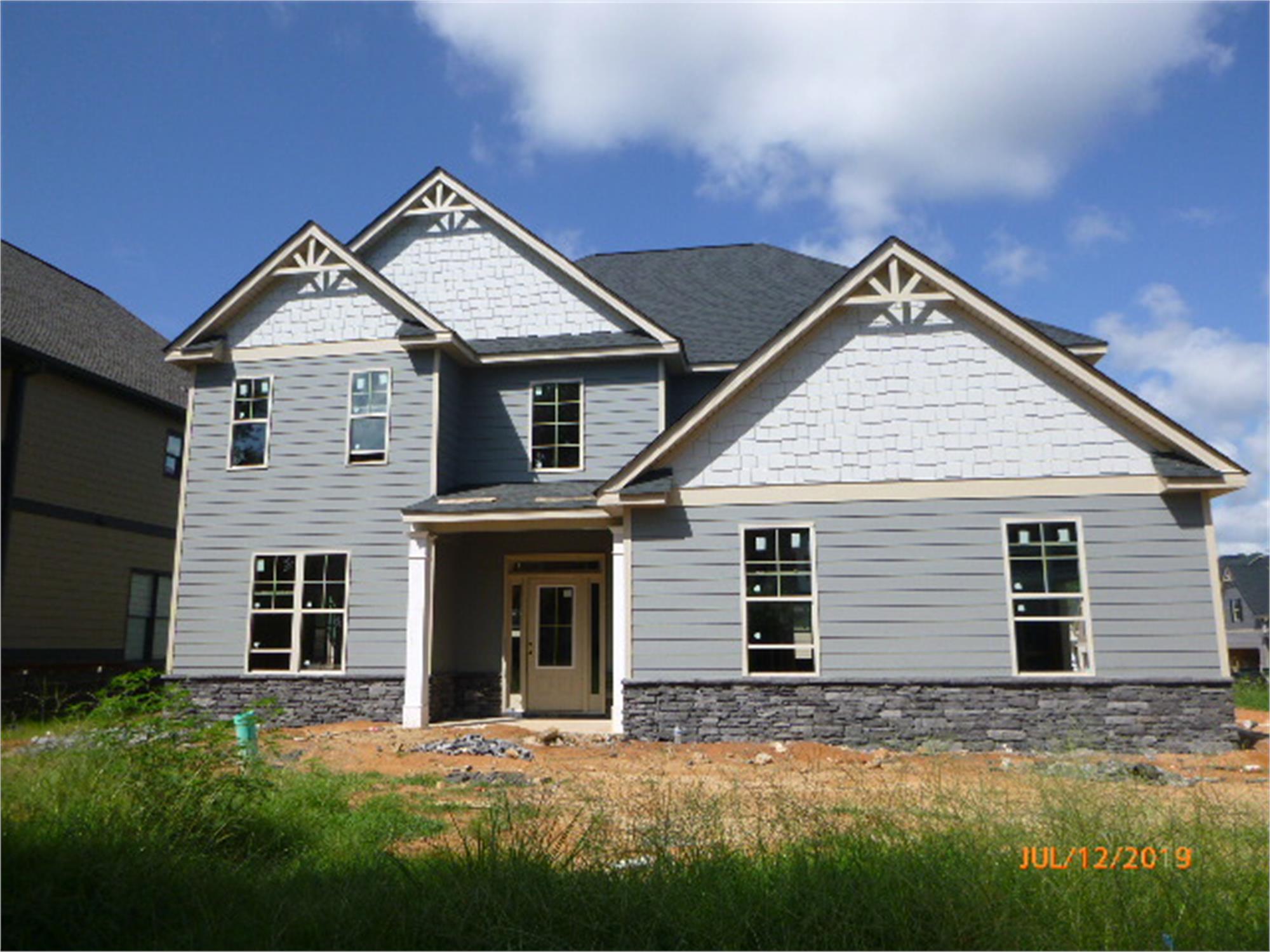 622 Mallard Cv, Loganville, GA 30052-8283